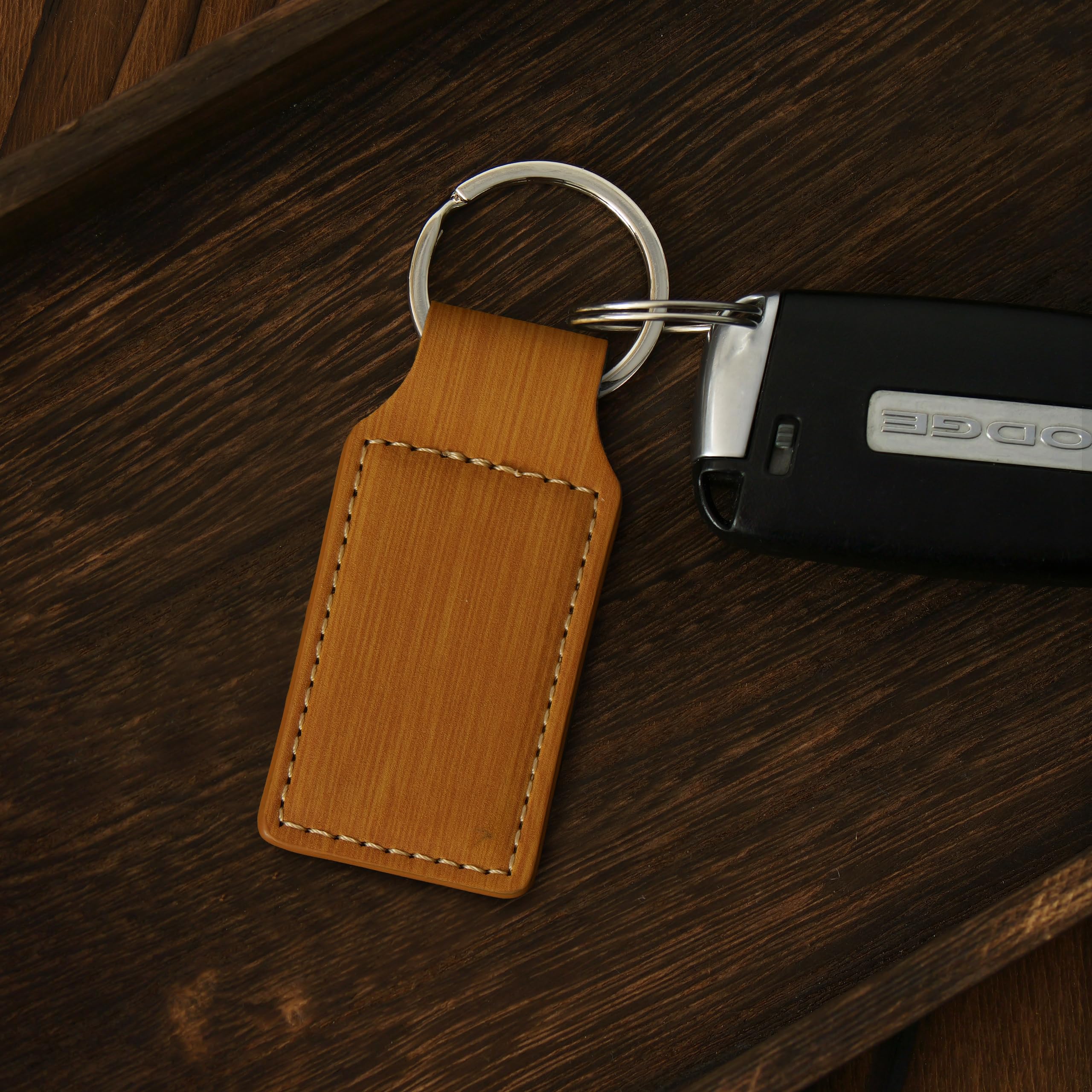 Custom Engraved Rectangle Keychain - Weightlifting Man Design - Perfect for Gym Enthusiasts & Fitness Gifts