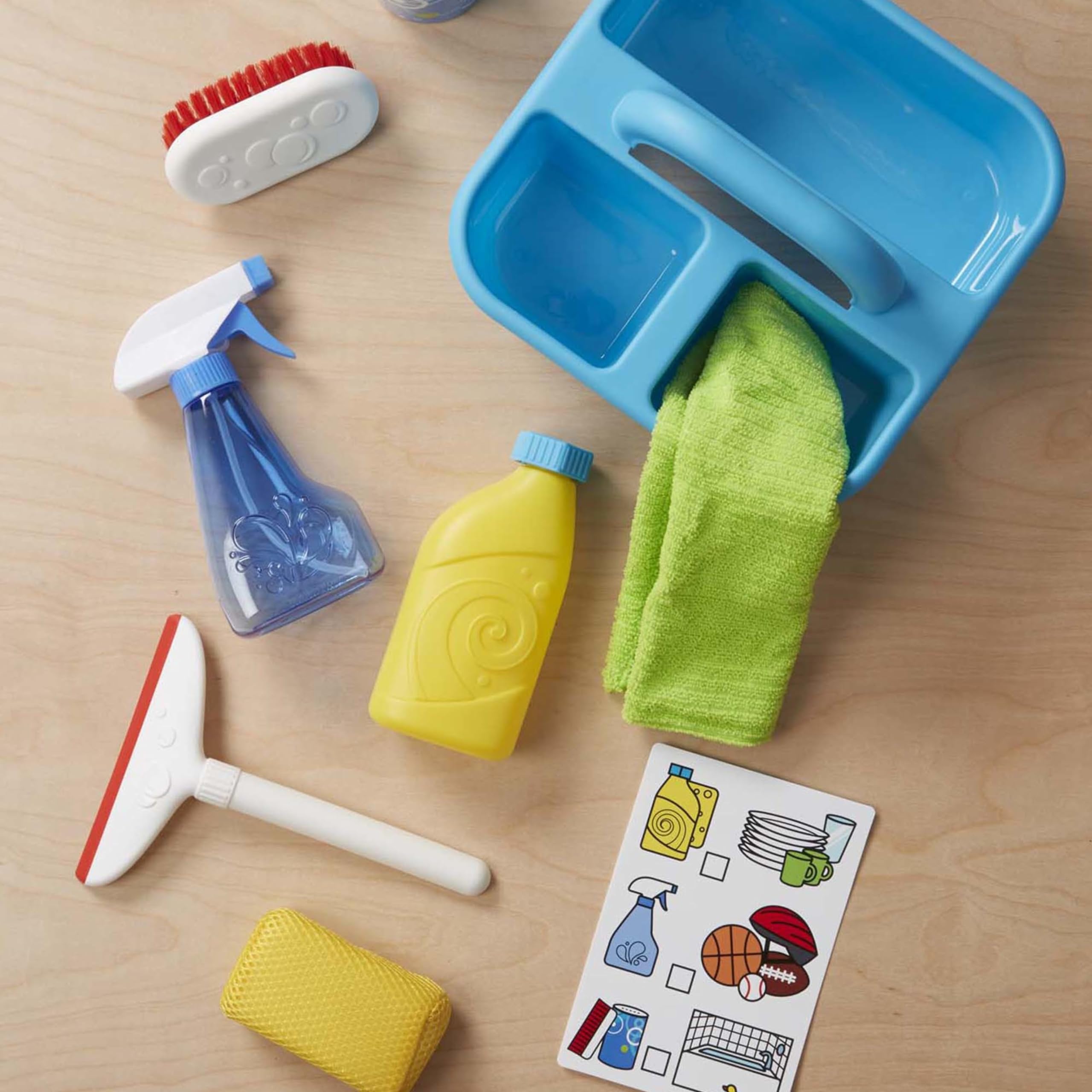 Melissa & Doug Pretend Play Cleaning Set - Spray, Squirt & Squeegee Toy for Kids - Fun Role Play Cleaning Activities for Indoor & Outdoor Play