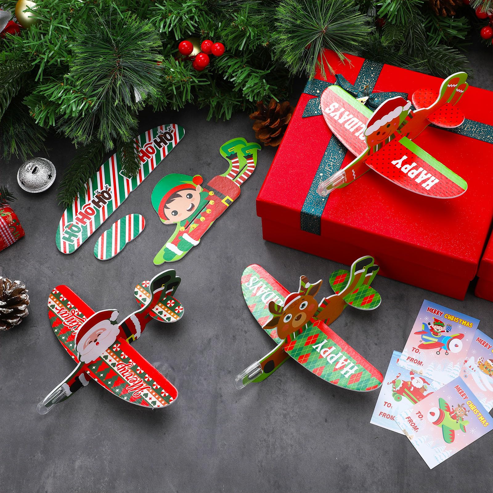 40 Pack Christmas Foam Glider Airplanes for Kids - Bulk Flying Toy Planes for Stocking Stuffers, Xmas Party Favors & Classroom Activities - Fun Outdoor/Indoor Play for Home, School & Holiday Gatherings