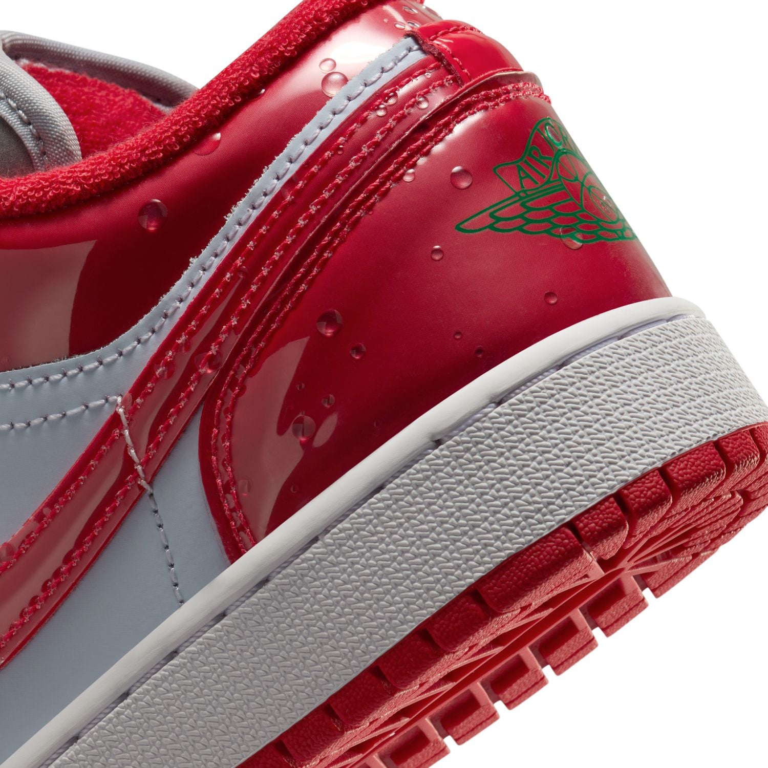 Air Jordan 1 Low SE 'Water Droplets' Kids Basketball Shoes - Lightweight Sneakers for Boys & Girls - Perfect for School, Sports & Casual Wear