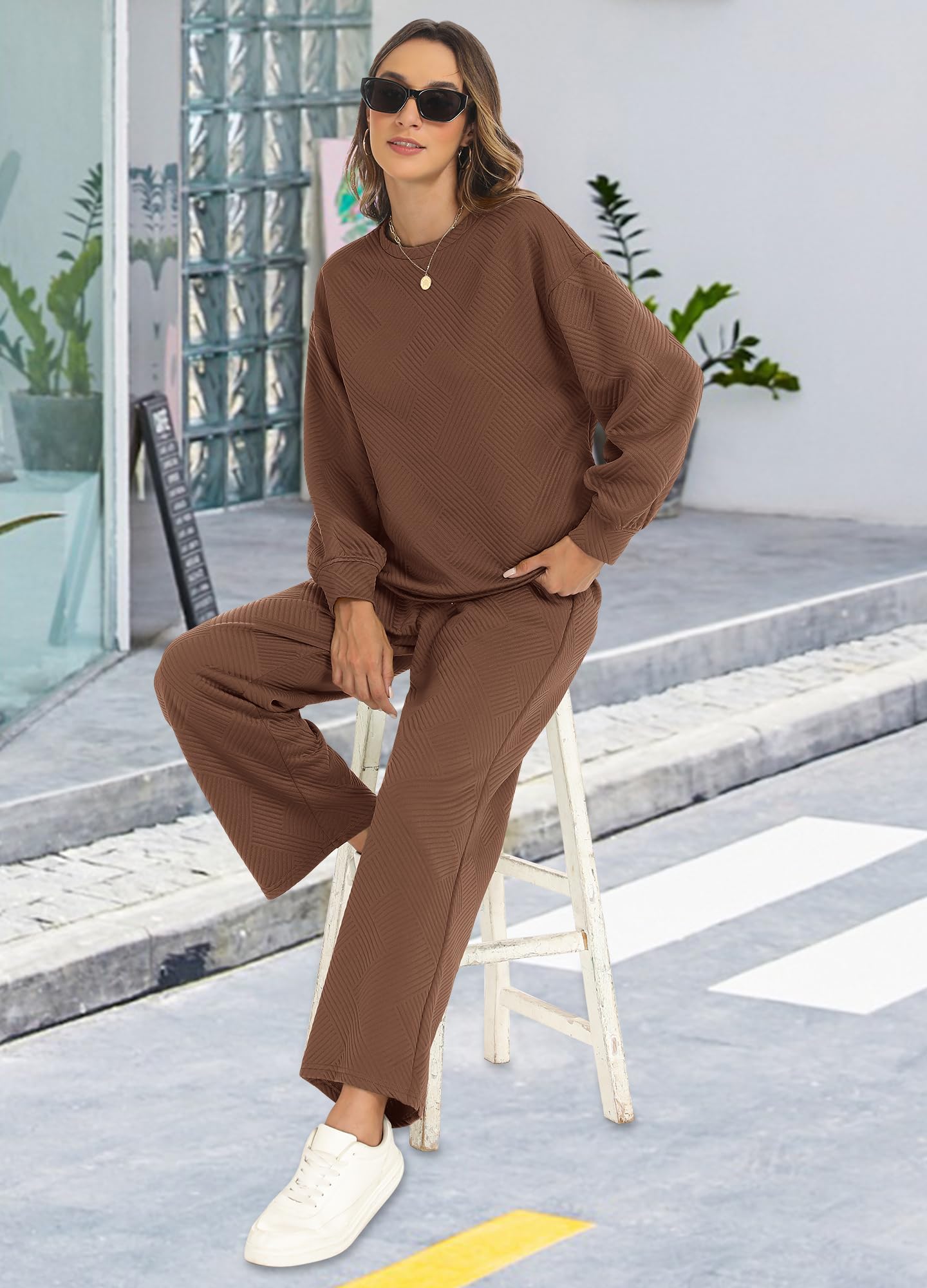 Women's 2-Piece Fall Outfit Set - Long Sleeve Pullover Top & Drawstring Wide Leg Lounge Pants | Cozy Textured Sweatsuit for Casual Wear, Home Relaxing & Autumn Fashion