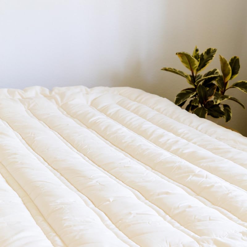 Organic Wool Duvet Topper with Cotton Cover - 100% Merino, 1.5 Inch Thick, All-Season Comfort - Moisture Wicking, Lightweight & Breathable - Twin XL (39x81) - Perfect for Allergy Relief & Temperature Regulation in Bedrooms