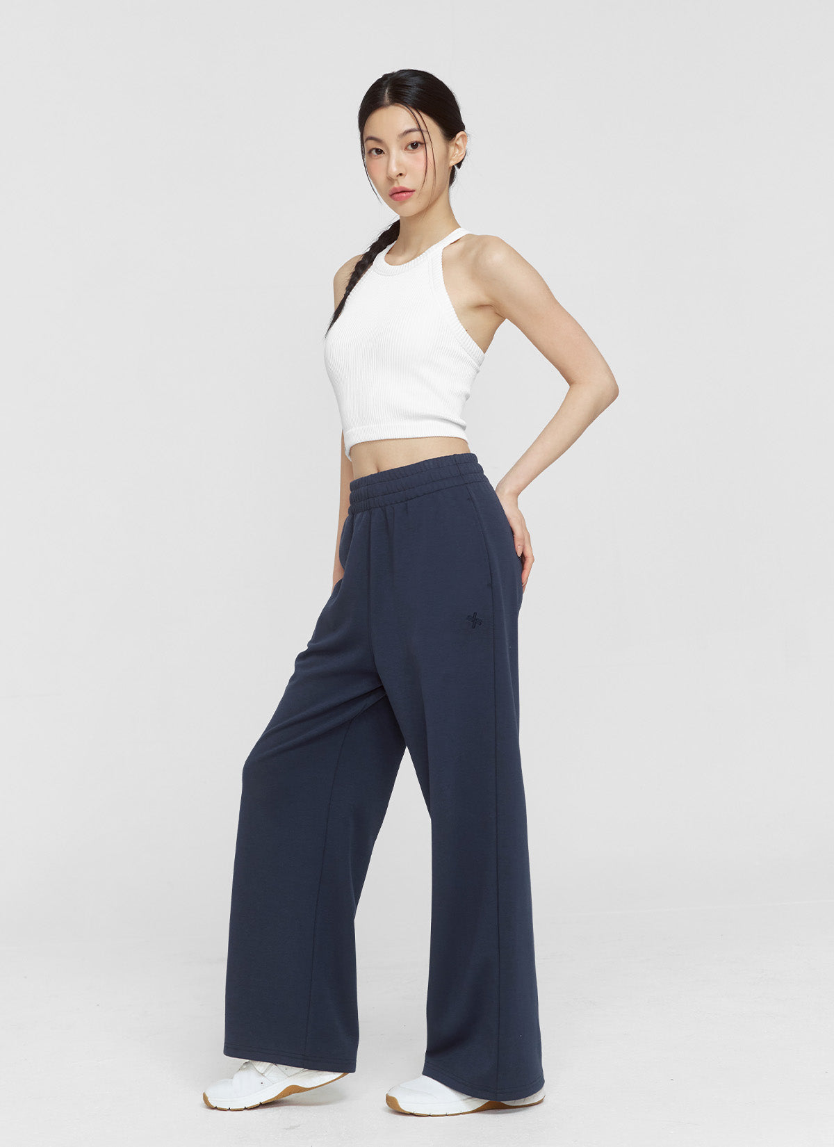 Stylish Ribbed Seamless Halter Neck Crop Top for Women | Trendy Summer Fashion | Perfect for Beach, Party & Casual Outfits