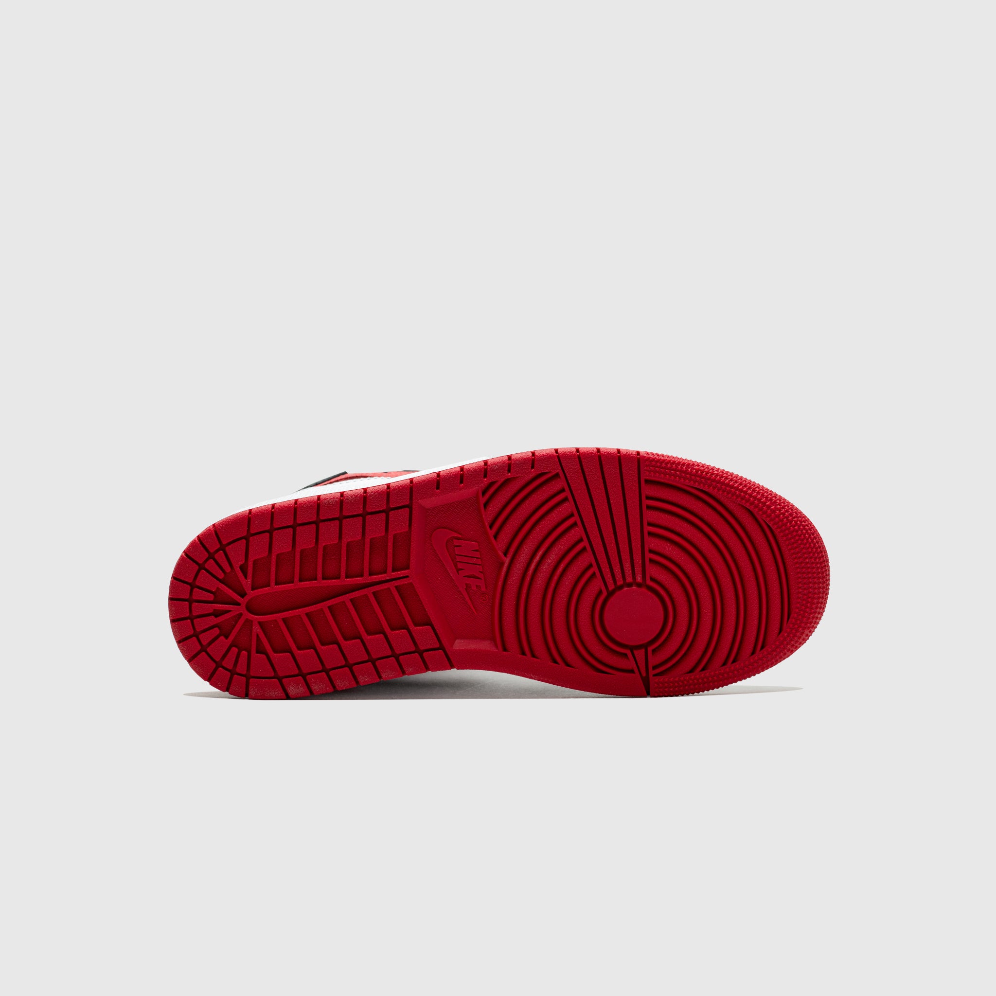 Women's Air Jordan 1 Retro High OG Ruby Red Sneakers - Classic Basketball Shoes for Streetwear & Casual Outfits