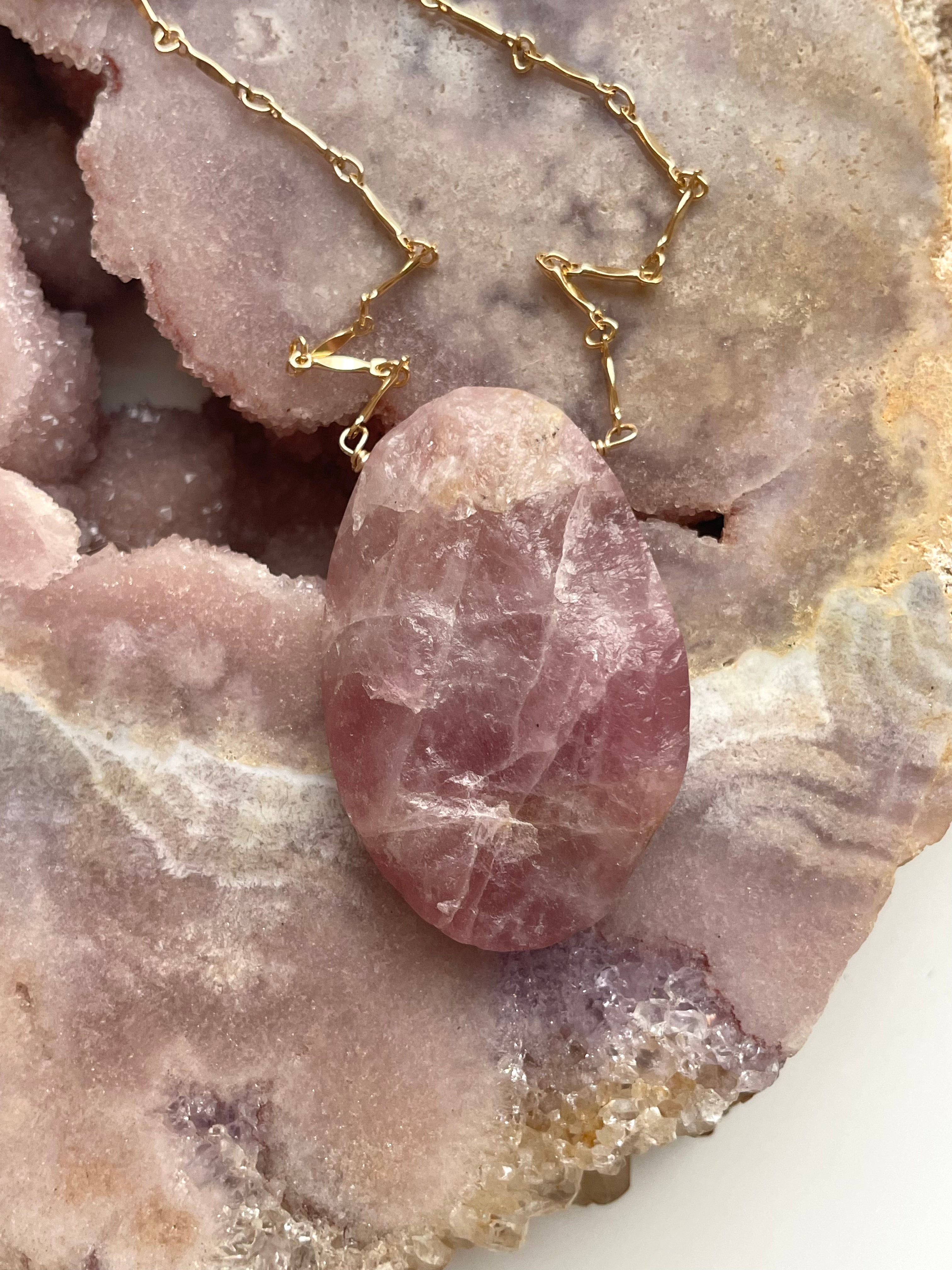 Large Raw Rose Quartz Statement Crystal Necklace - 14K Gold Filled Healing Jewelry for Women | Perfect for Meditation, Yoga & Spiritual Gifts