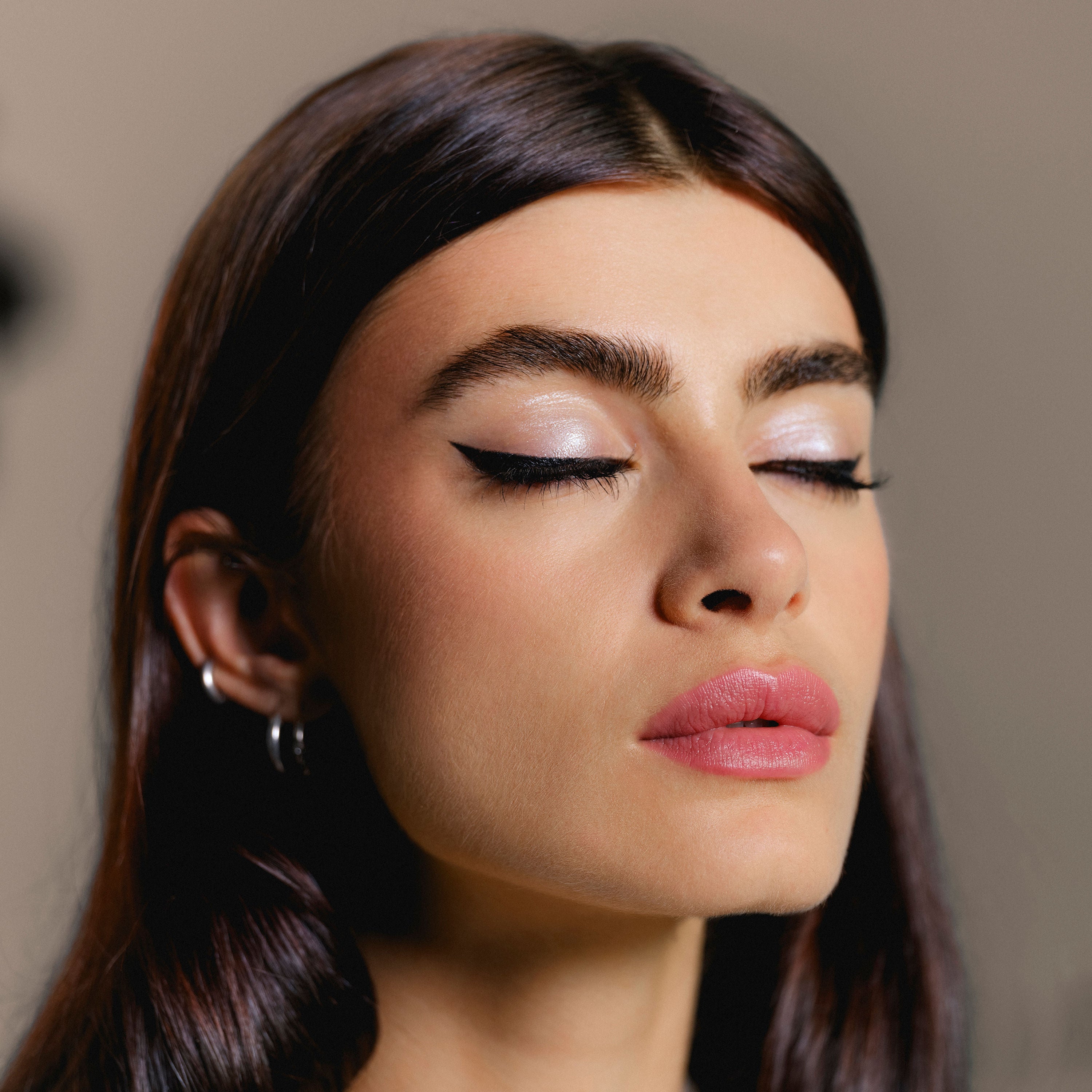 Les Phyto Ombres Eyeshadow Palette - Natural Vegan Eyeshadow for Sensitive Eyes | Long Lasting Makeup for Day & Night Looks | Perfect for Professional Makeup Artists & Everyday Wear
