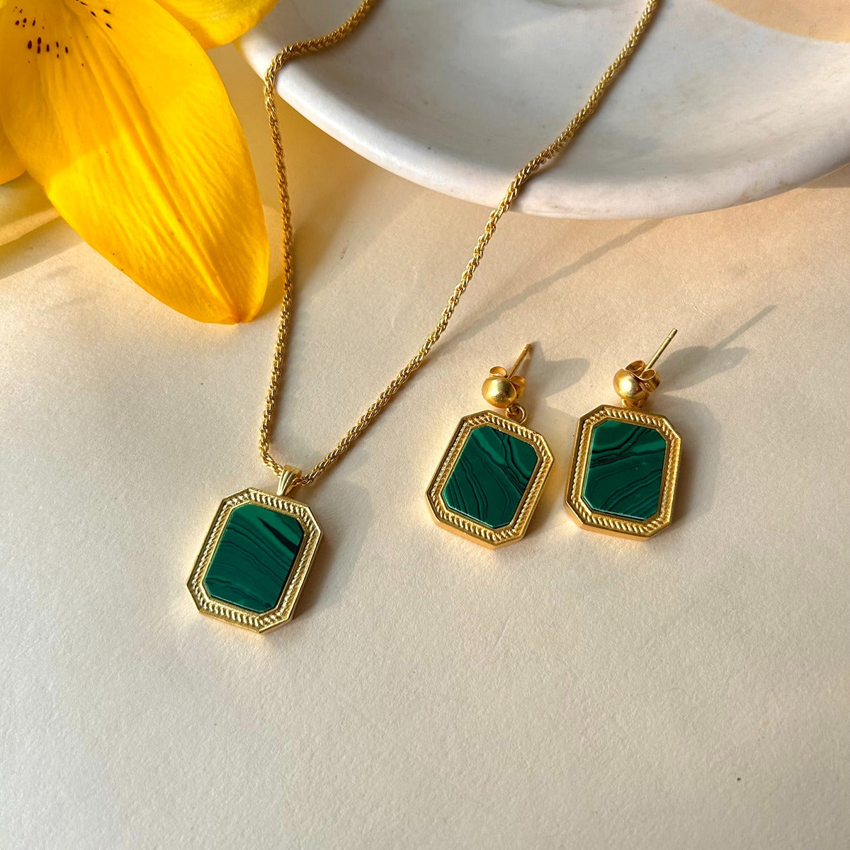 True Essence Malachite Pendant Necklace & Stud Earrings Set - Elegant Jewelry Gift for Women, Perfect for Parties, Weddings & Everyday Wear