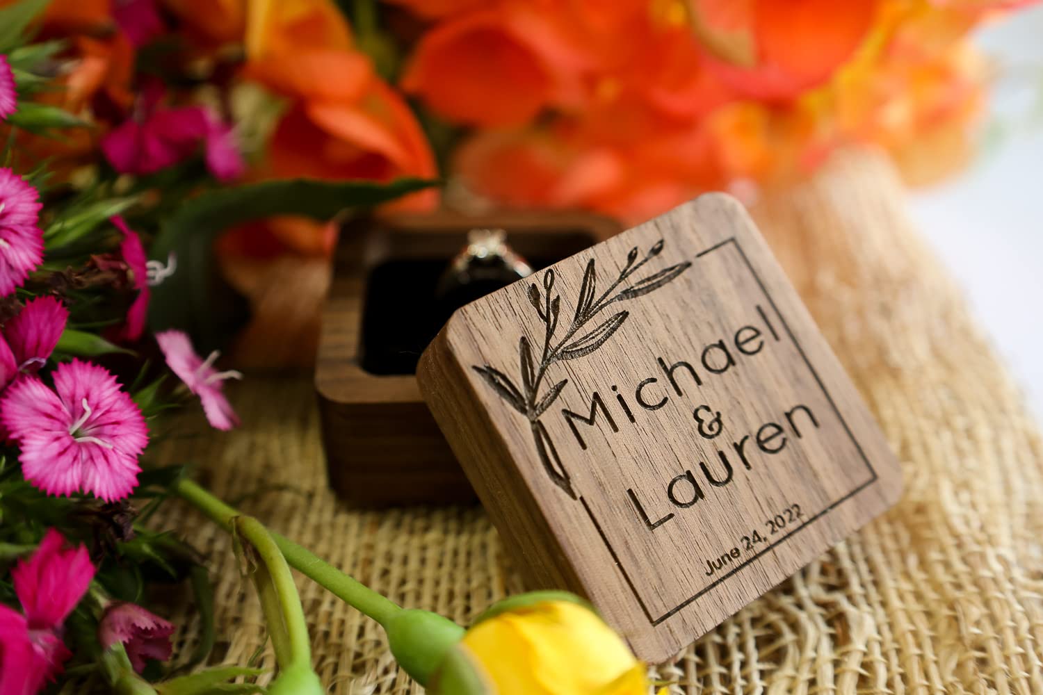 Elegant Wedding Ring Box for Ceremony & Vow Renewal - Holds 3 Rings - Perfect for Engagement, Wedding & Anniversary Gifts