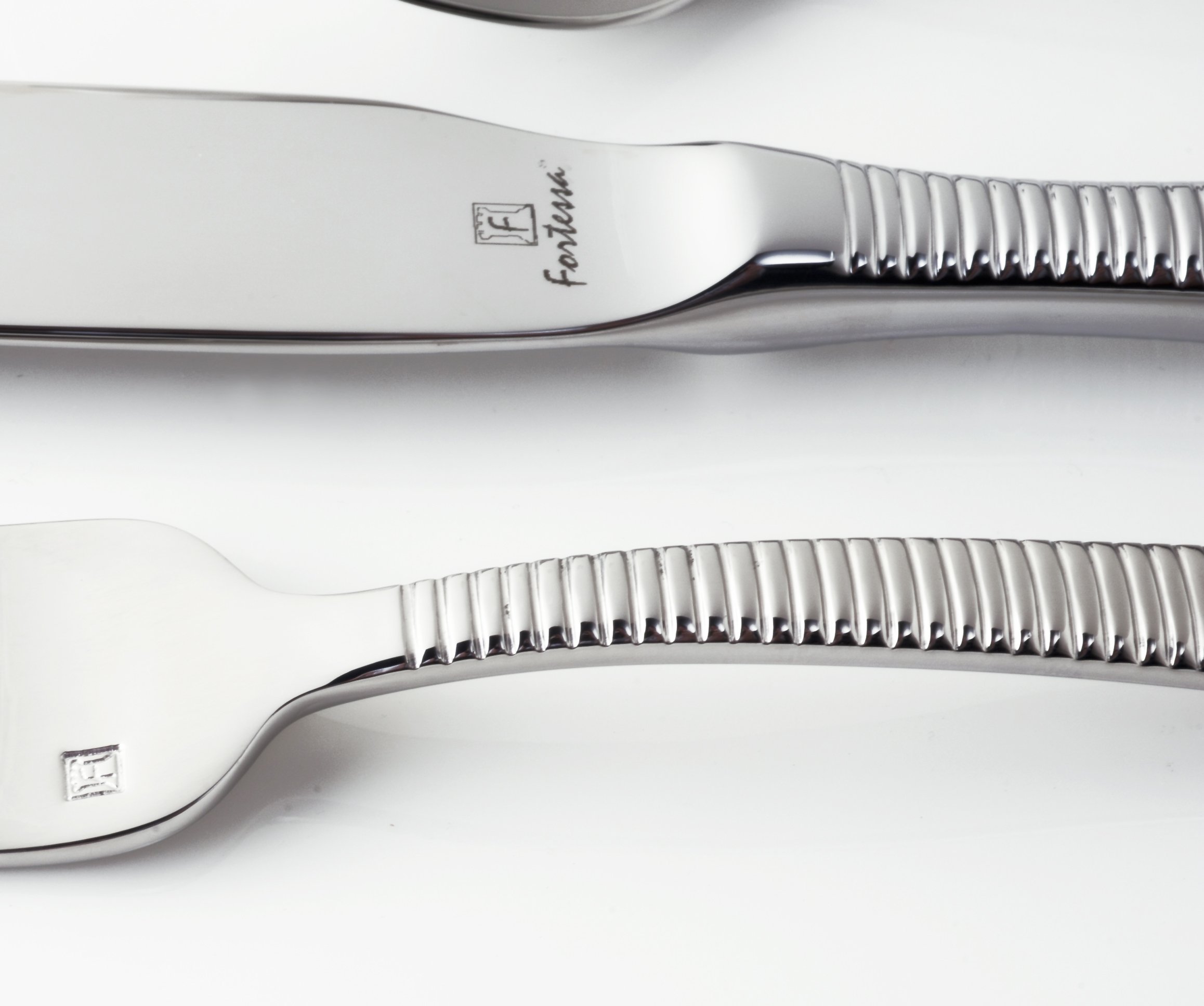 Fortessa Ringo 20-Piece Flatware Set - Polished Stainless Steel Silverware for Dining, Wedding & Everyday Use - Dishwasher Safe Cutlery for Home & Restaurant