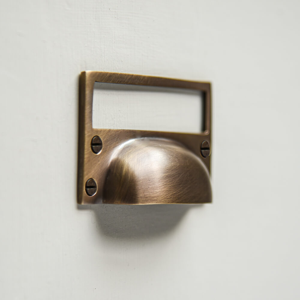 Vintage Antique Brass Drawer Pulls with Card Frame - Elegant Cabinet Handles for Kitchen, Bathroom & Furniture (Set of 10) - Perfect for Home Renovation & DIY Projects