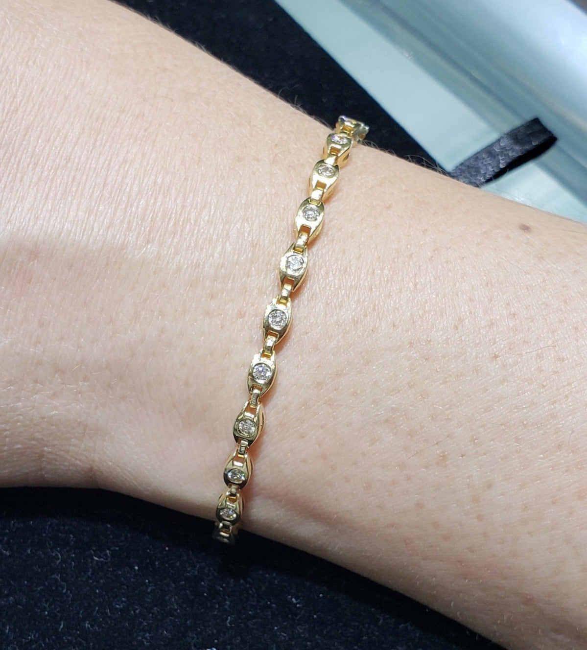 1 Carat Bezel Set Diamond Tennis Bracelet - Elegant 14K Gold Jewelry for Women - Perfect for Weddings, Anniversaries & Special Occasions