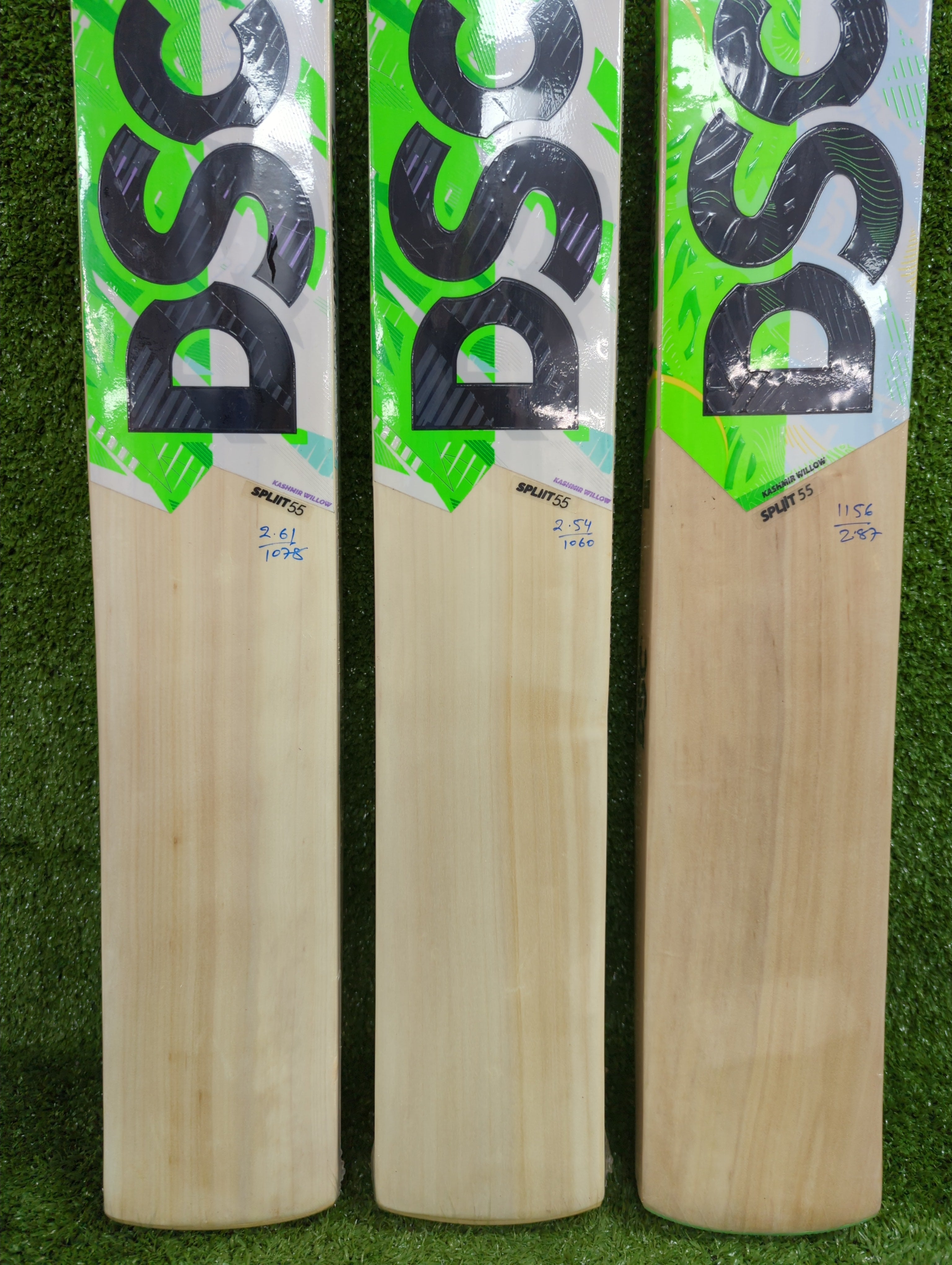 DSC SPLIT 55 Kashmir Willow Cricket Bat - Professional Grade Cricket Equipment for Practice & Matches - Perfect for Cricket Training, League Games & Backyard Play