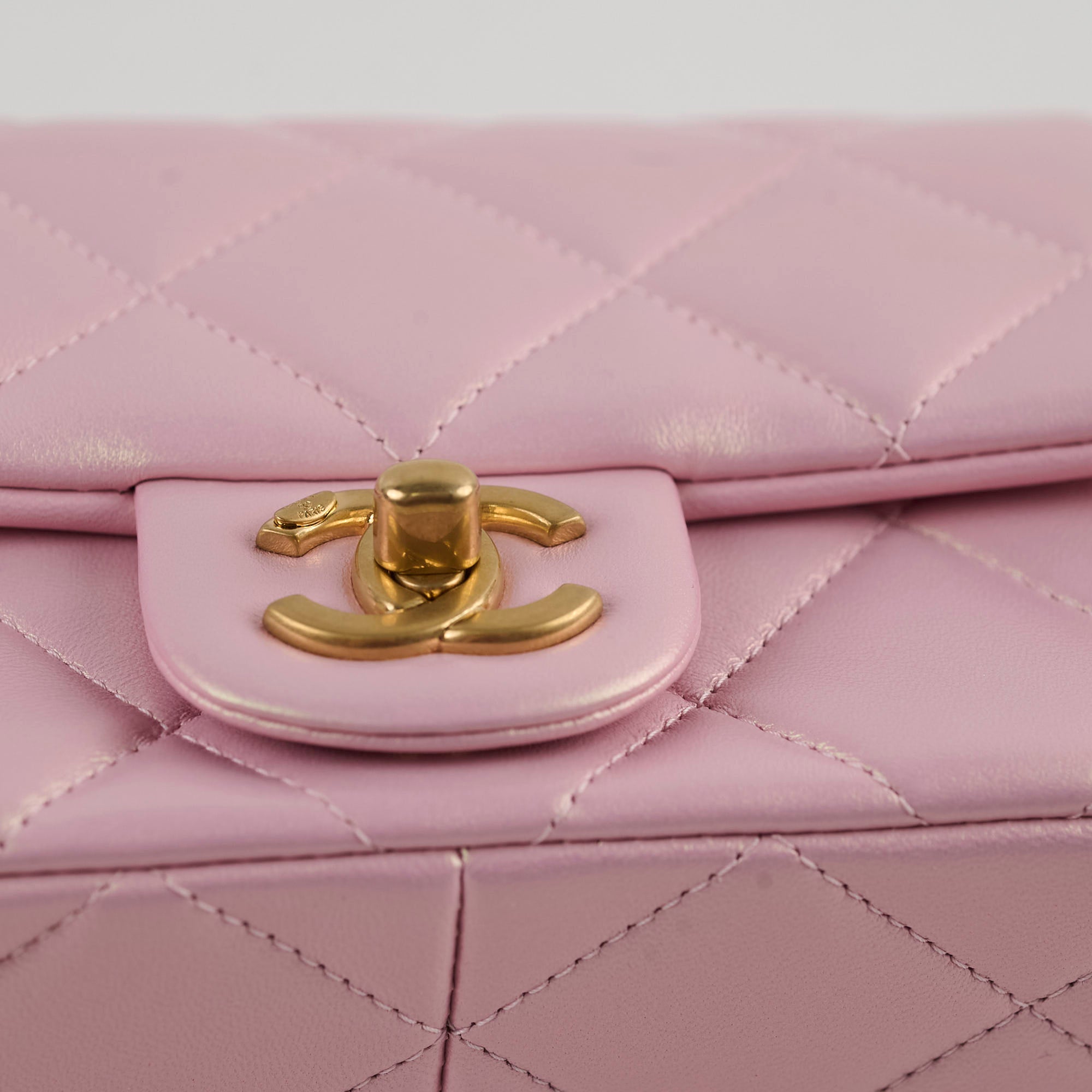 Chanel 2024 Seasonal Square Flap Bag with Pearl Accents in Iridescent Pink - Perfect for Evening Events, Luxury Gift Giving & Fashionable Outfits