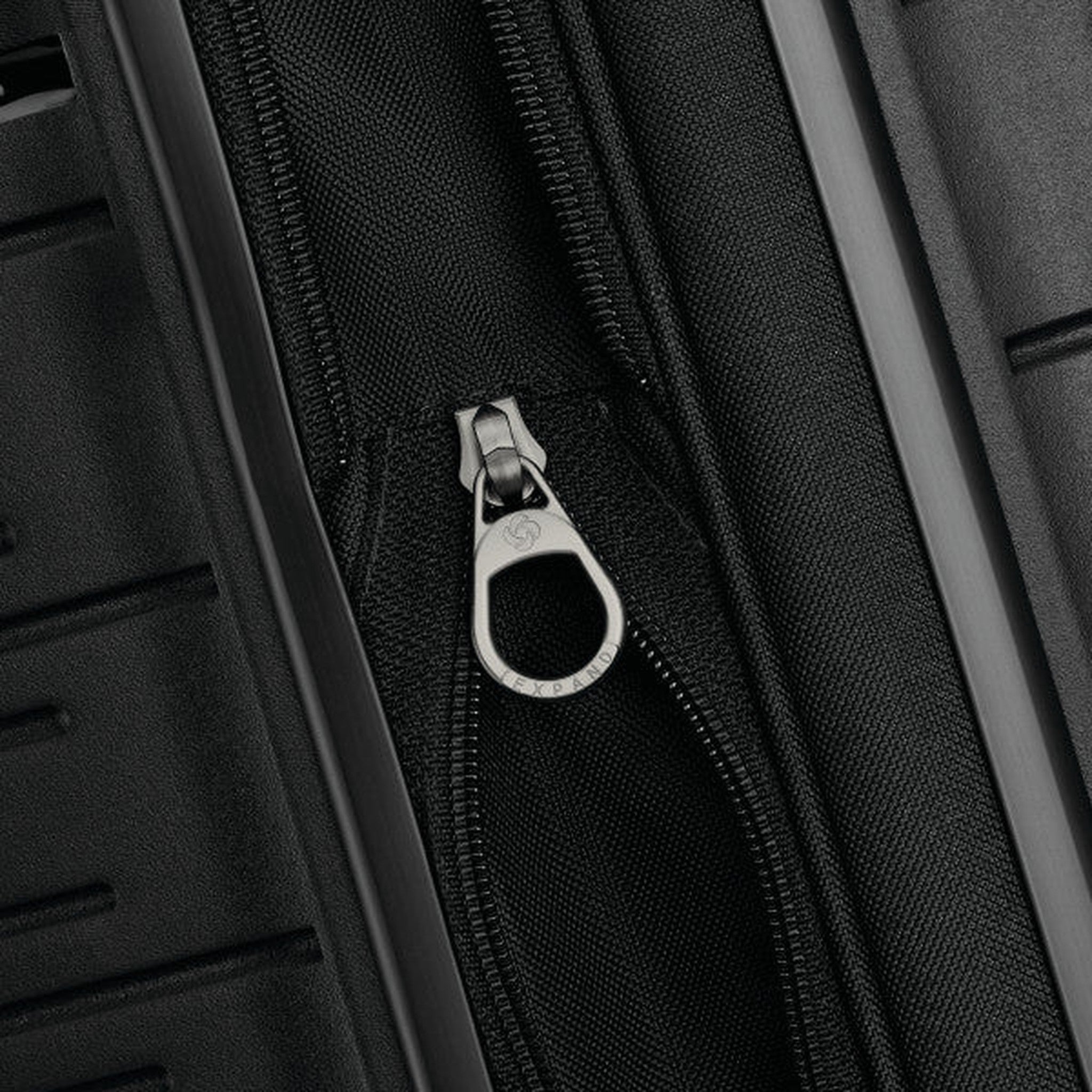 Samsonite Elevation Plus Hardside Carry On Spinner Luggage - Lightweight Durable Suitcase for Air Travel with 360° Spinner Wheels | Perfect for Business Trips & Weekend Getaways