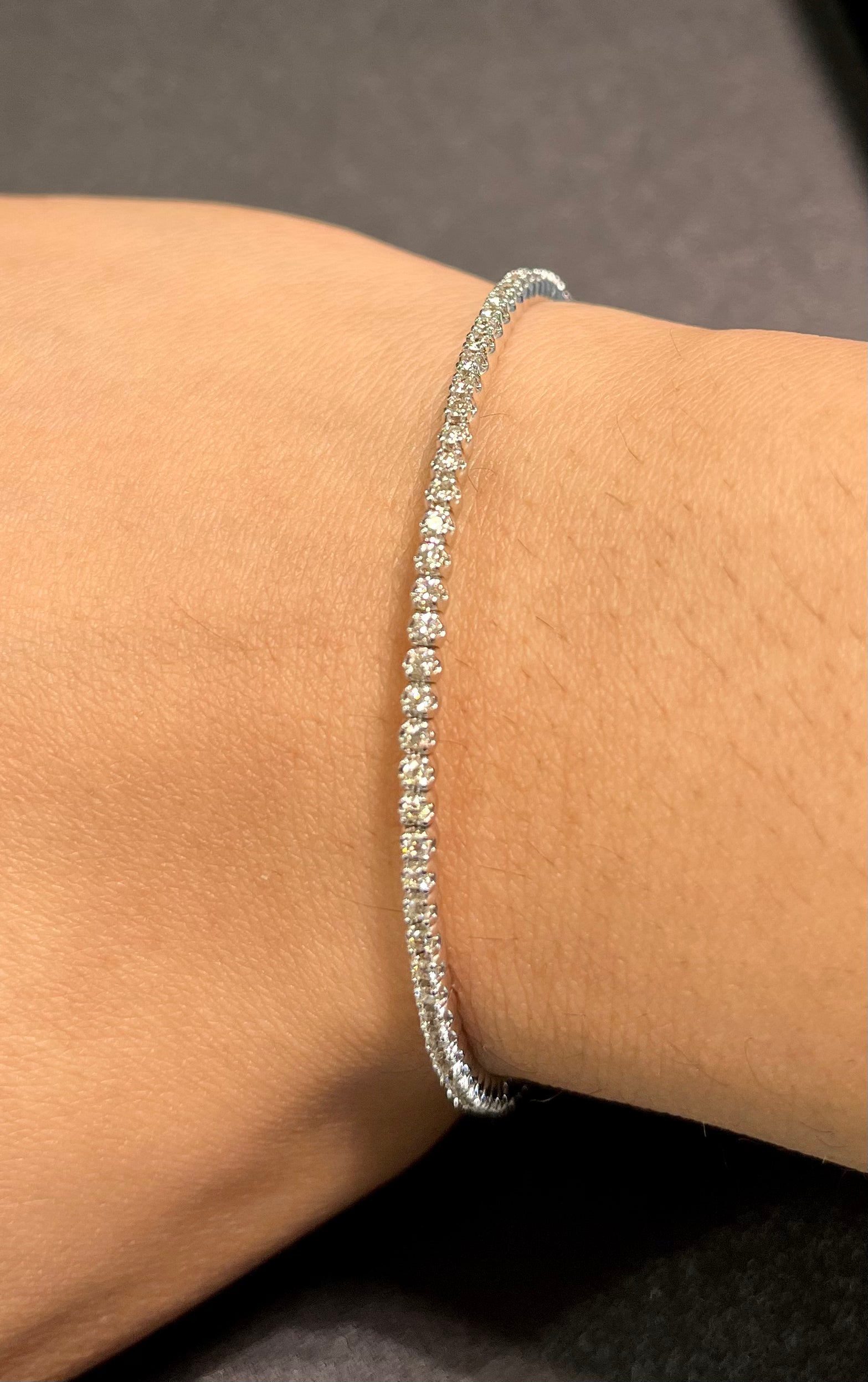 14K White Gold Diamond Tennis Bracelet for Women - Elegant & Flexible Bangle for Everyday Wear, Parties & Special Occasions
