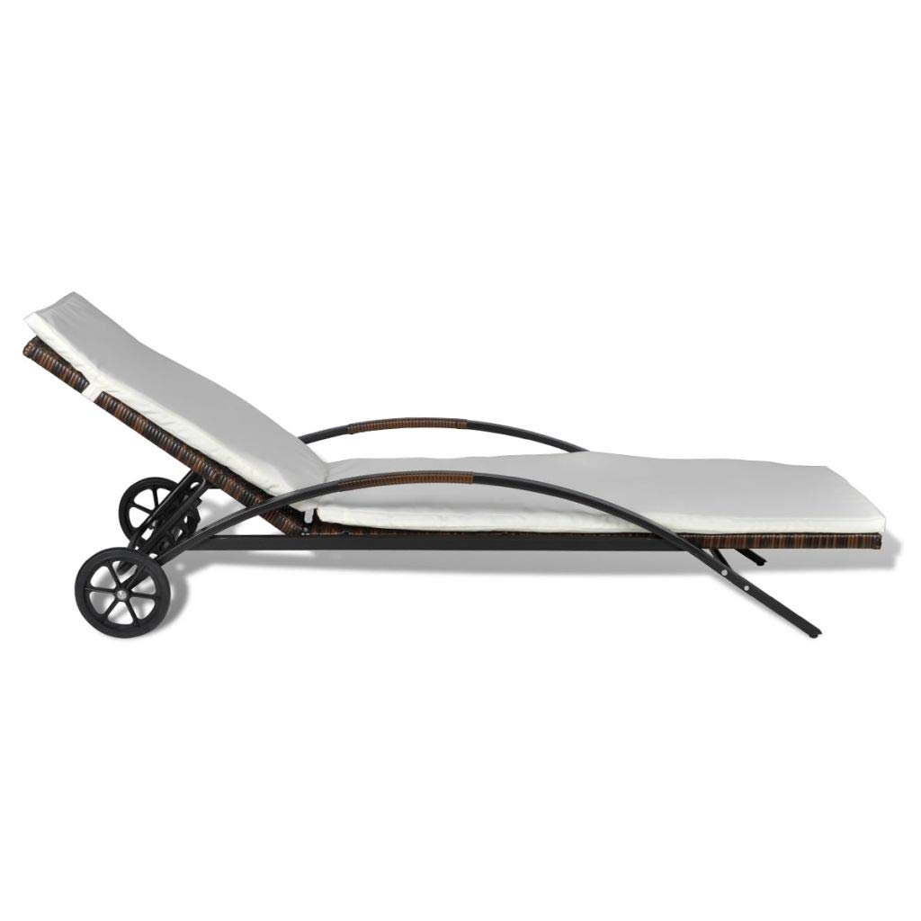 FAMIROSA Outdoor Sun Lounger with Cushion & Wheels - Brown Poly Rattan Patio Furniture for Poolside, Beach, Garden Relaxation