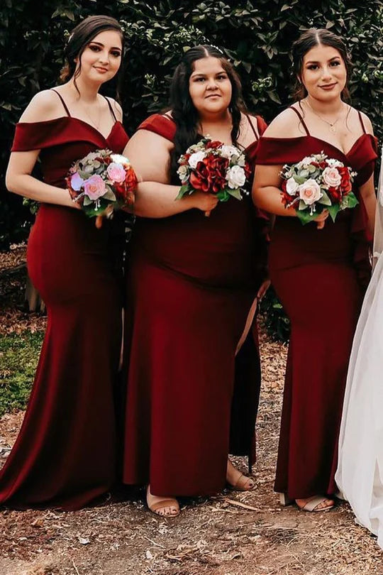 Elegant Off-the-Shoulder Burgundy Mermaid Bridesmaid Dress for Weddings & Formal Events - Perfect for Beach Weddings, Evening Galas & Special Occasions