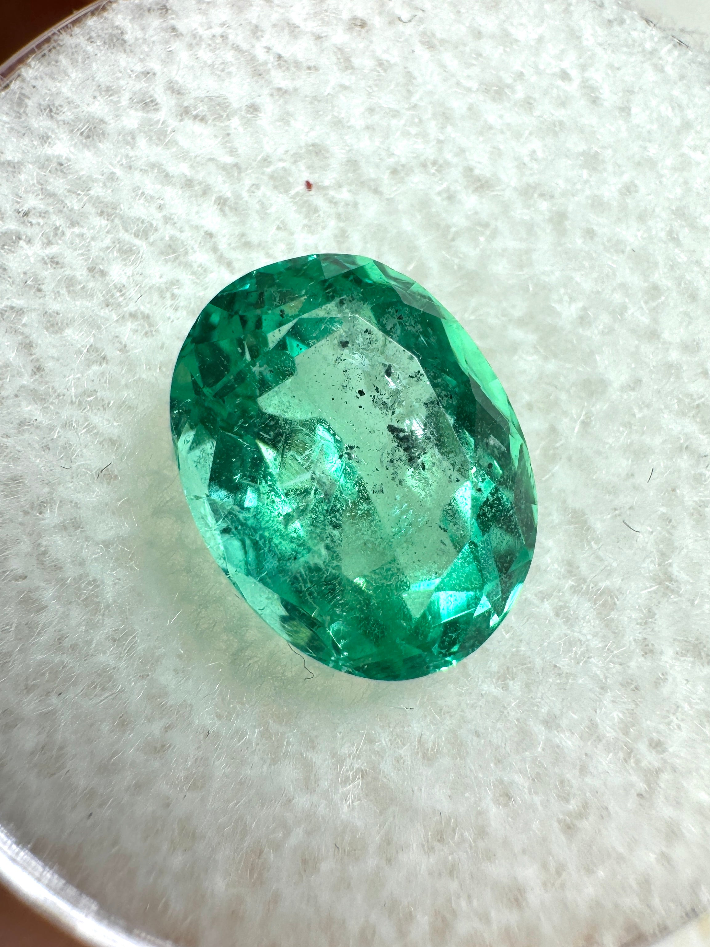 2.83 Carat 10x8mm Vivid Green Natural Colombian Emerald Gemstone - Oval Cut Loose Stone for Jewelry Making, Engagement Rings & Luxury Gifts
