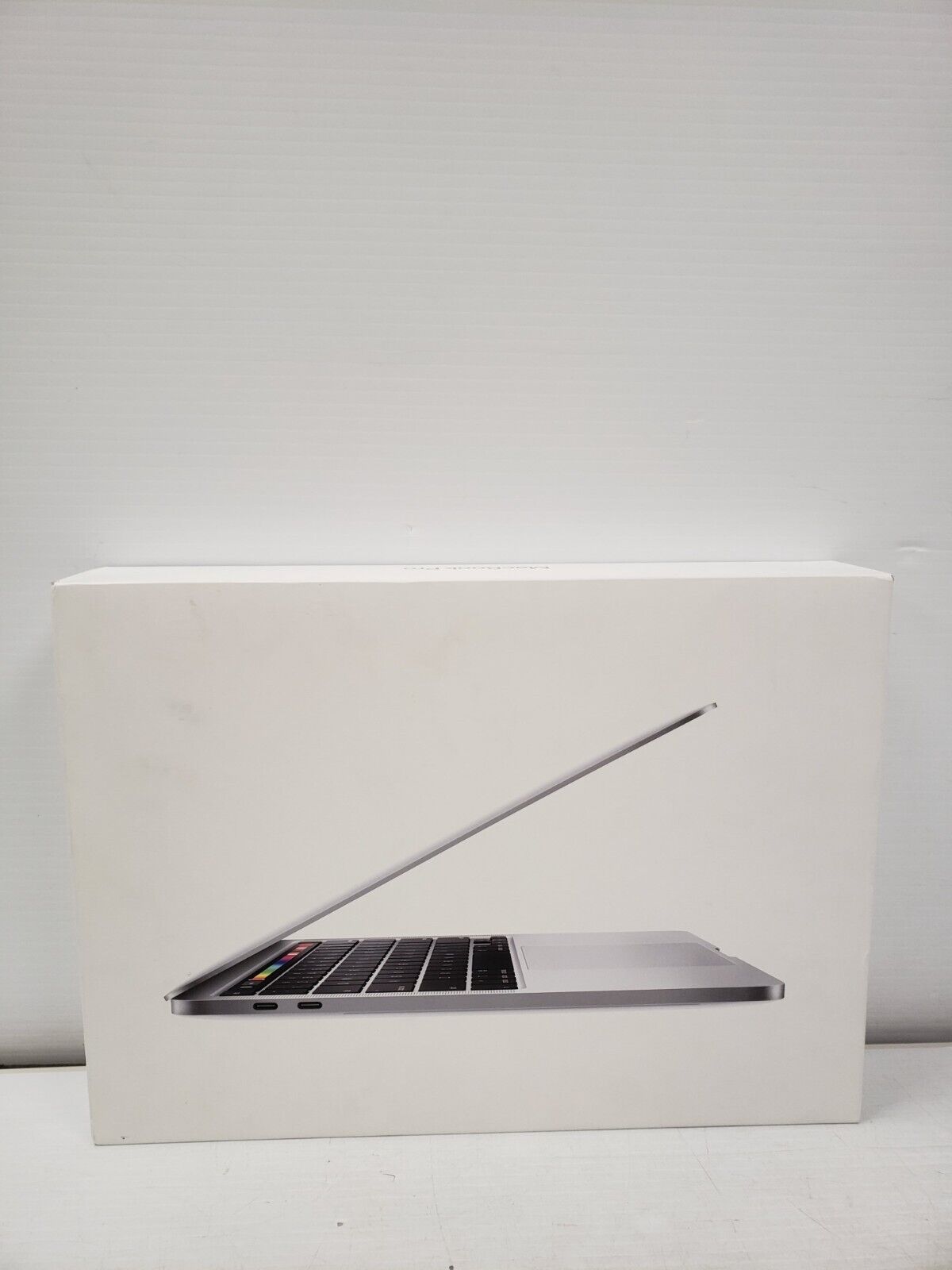 Apple MacBook Air 13-inch (2020) A2251 Laptop - M1 Chip, 8GB RAM, 256GB SSD, Retina Display - Perfect for Work, Study & Travel