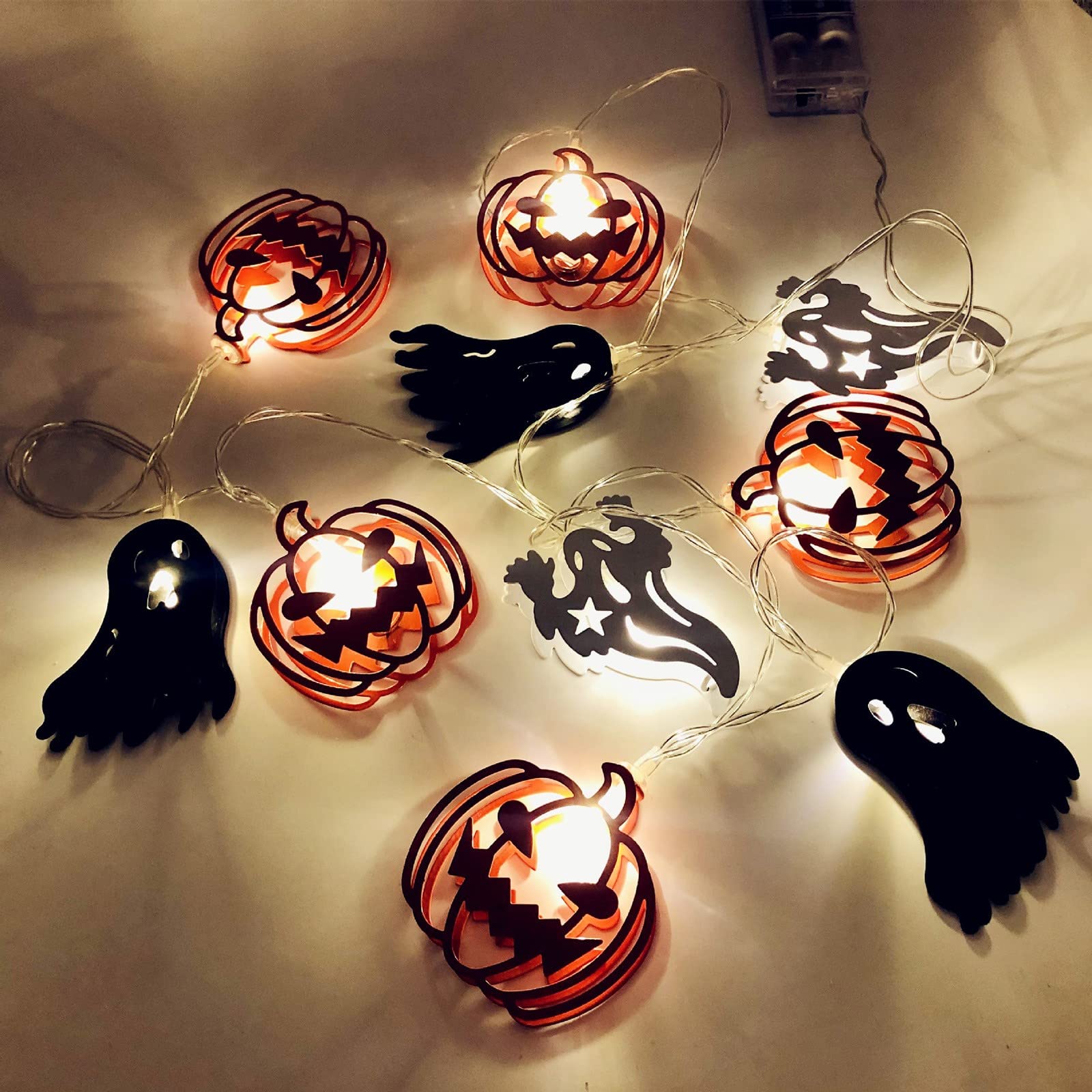 Halloween String Lights Decorations - Indoor & Outdoor Halloween Party Decor, Ghost Lights for Yard, Haunted House & Holiday Decorations - Perfect for Halloween Parties, Home Decor & Spooky Outdoor Lighting