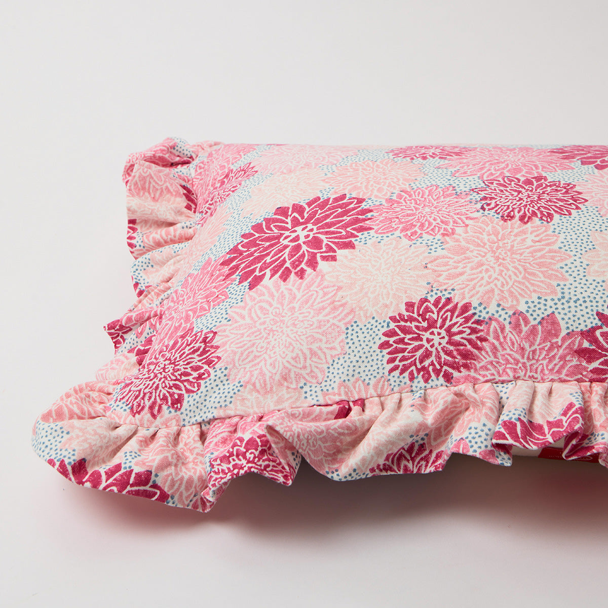 Premium Cushion Frill Dahlia Pinks - Soft & Elegant Home Decor for Living Room, Bedroom, and Wedding Centerpieces
