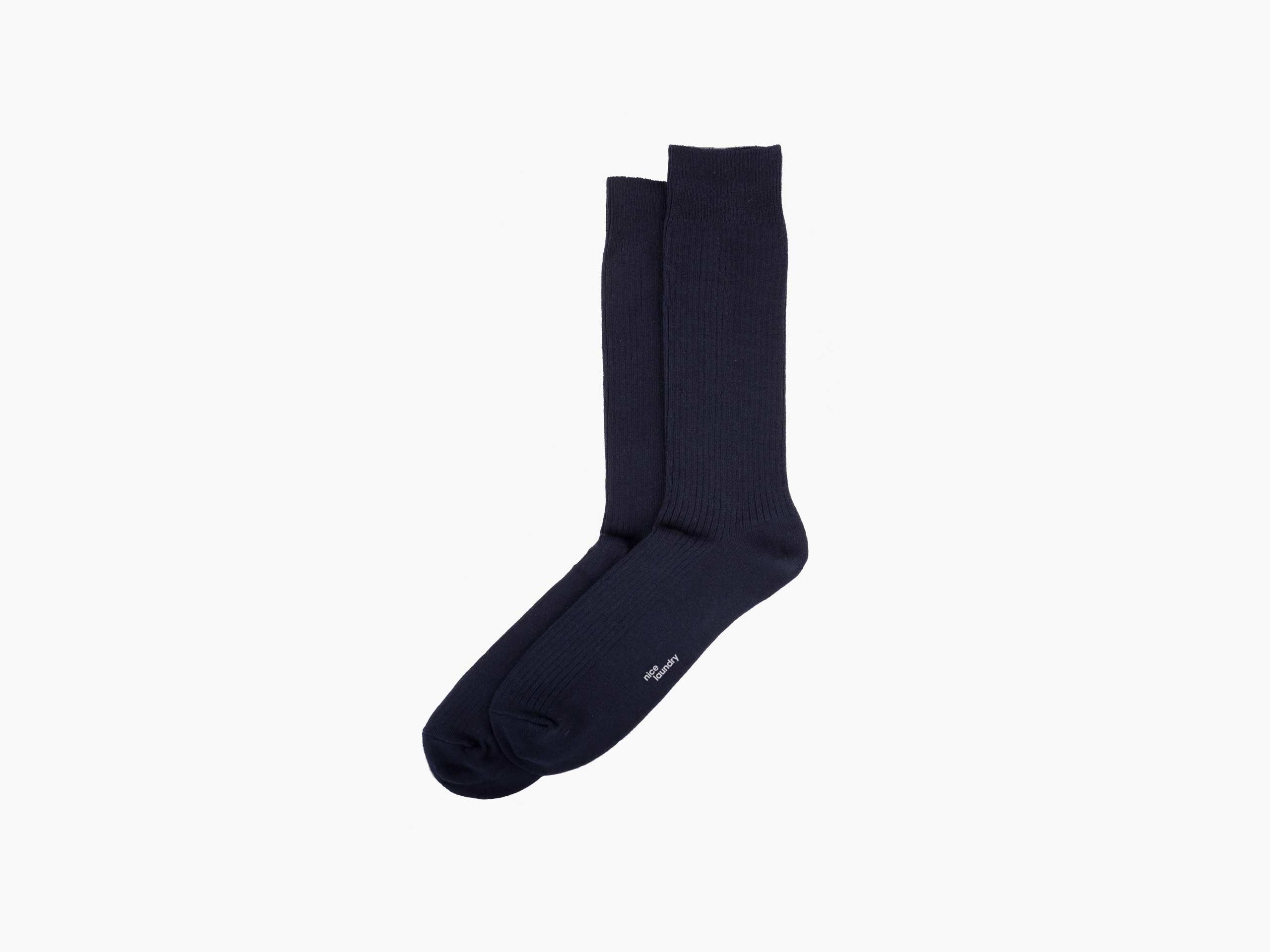 Monochromatic Essentials - Stylish Minimalist Wardrobe Staples for Everyday Wear | Perfect for Office, Casual & Travel Outfits