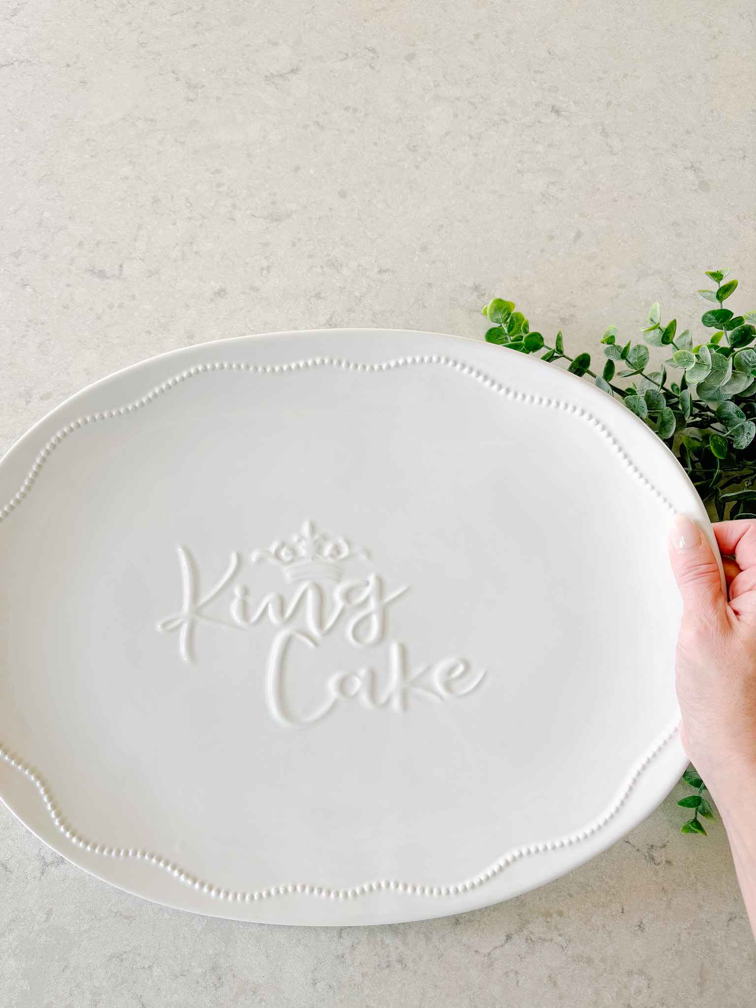 Epiphany King's Cake Platter - Traditional Mardi Gras Dessert Serving Tray for Parties & Celebrations | Perfect for Holiday Gatherings & Family Events