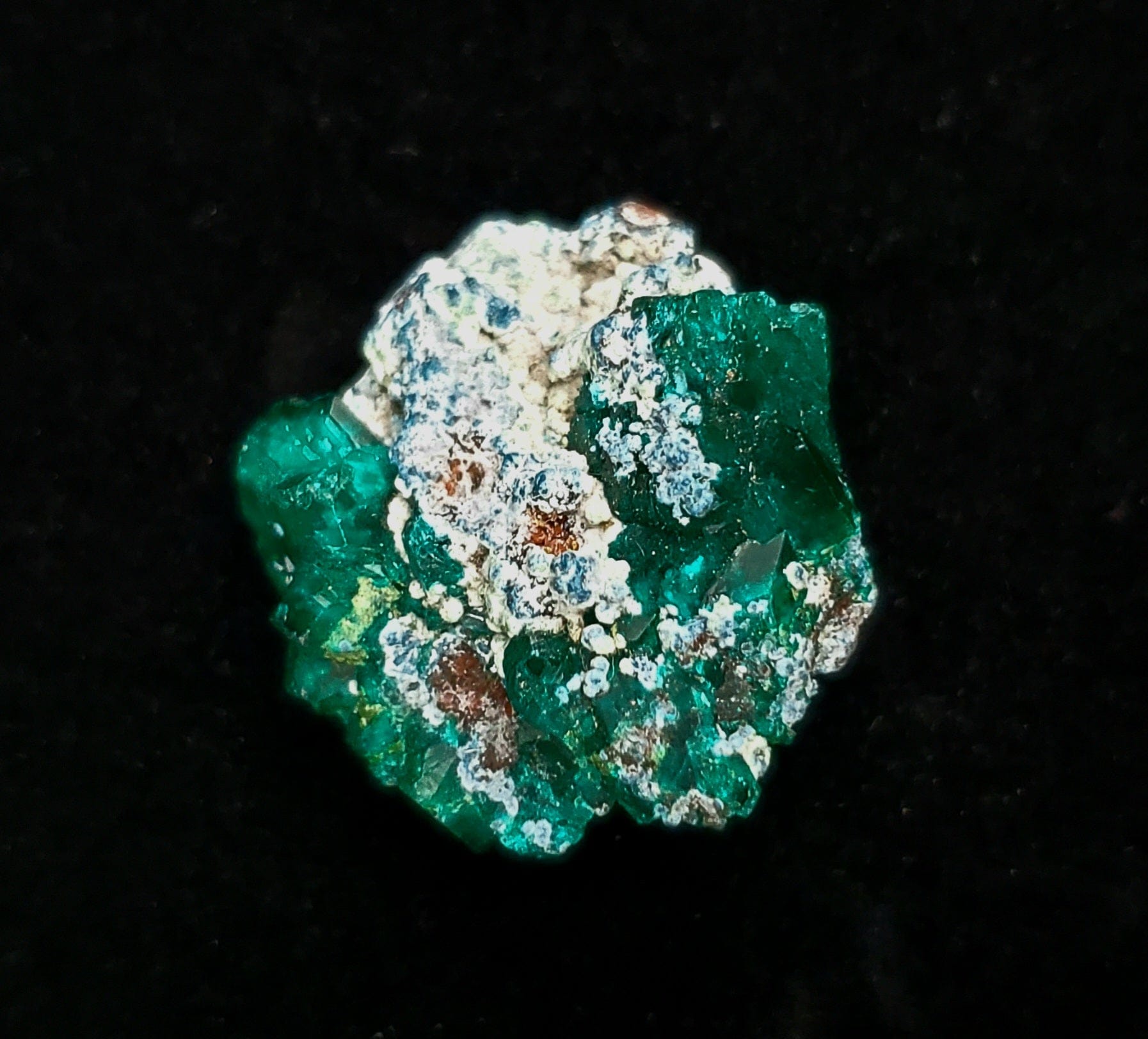 Natural Dioptase Crystal Specimen - Rare Green Mineral for Collectors, Healing & Decoration | Perfect for Display, Meditation & Energy Work