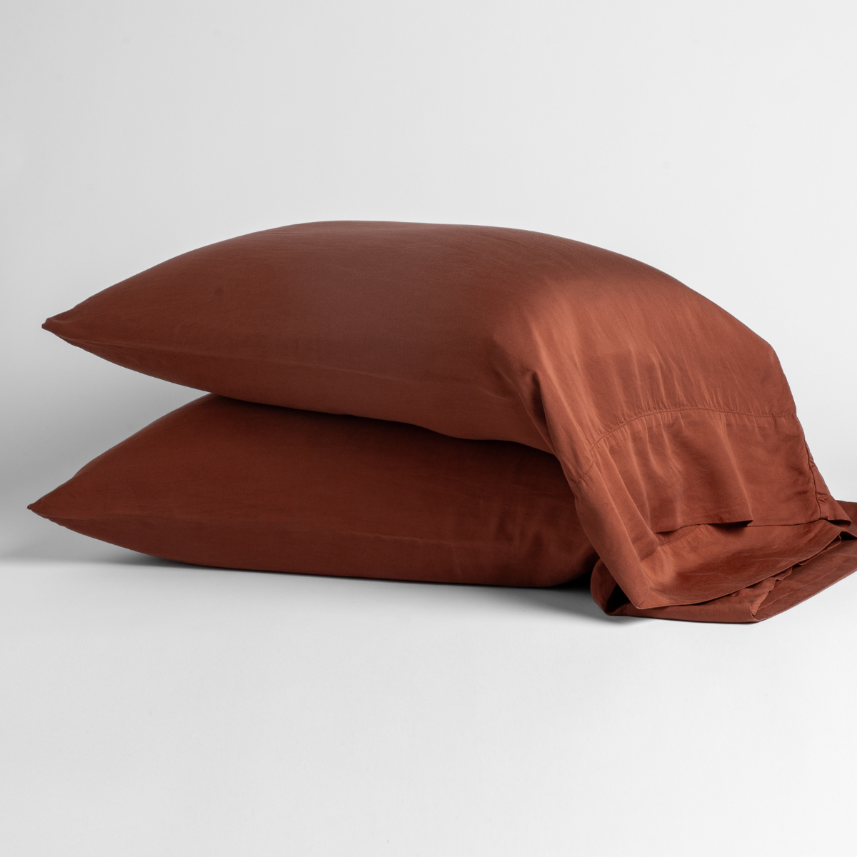 Premium Madera Luxe Pillowcase (Single) - 100% Organic Cotton Cooling Pillow Cover for Hot Sleepers - Perfect for Bedroom, Hotel, Travel & Home Decor