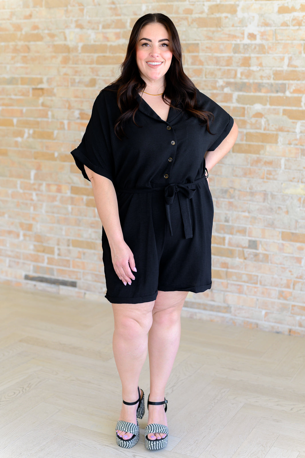 Stylish V-Neck Romper for Women - Comfortable & Trendy Jumpsuit for Casual Wear, Summer Outfits, and Beach Vacations