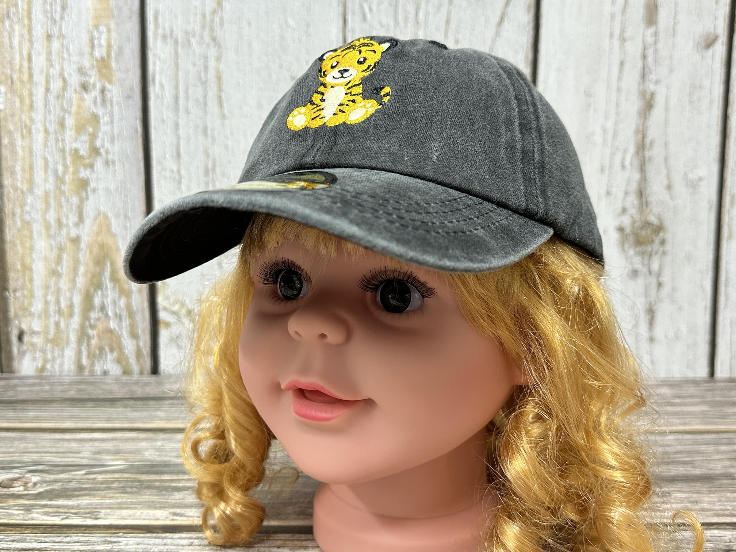 Embroidered Baseball Cap for Boys & Girls - Casual Outdoor Wear
