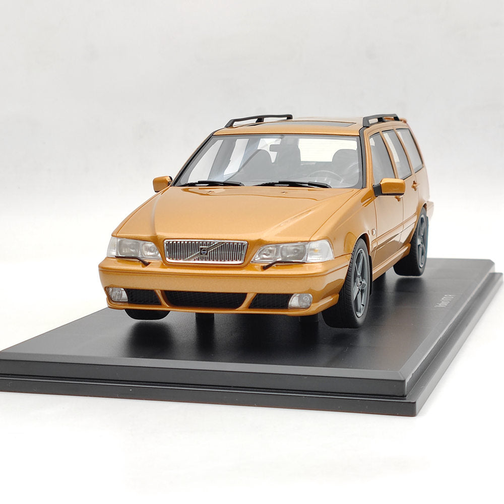 1/18 Scale 1998 Volvo V70 R P80 Resin Model Car - Limited Edition Collectible Toy Gift for Car Enthusiasts | Perfect for Display, Home Decor, and Gifts
