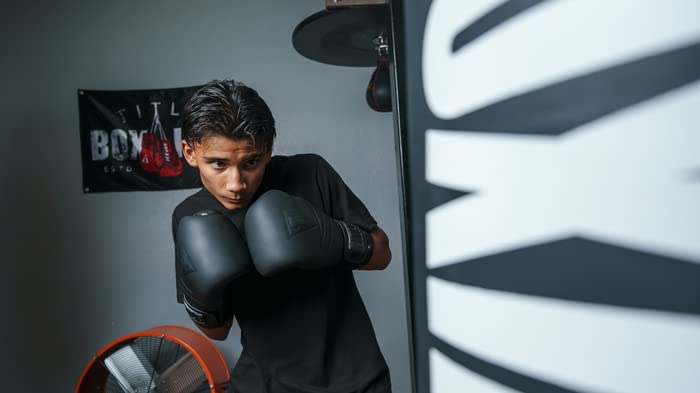 Premium Black Bolstered Leather Boxing Gloves - Heavy Bag Training, Kickboxing, MMA & Punching Bag Workouts - Durable Leather for Gym, Home & Professional Use