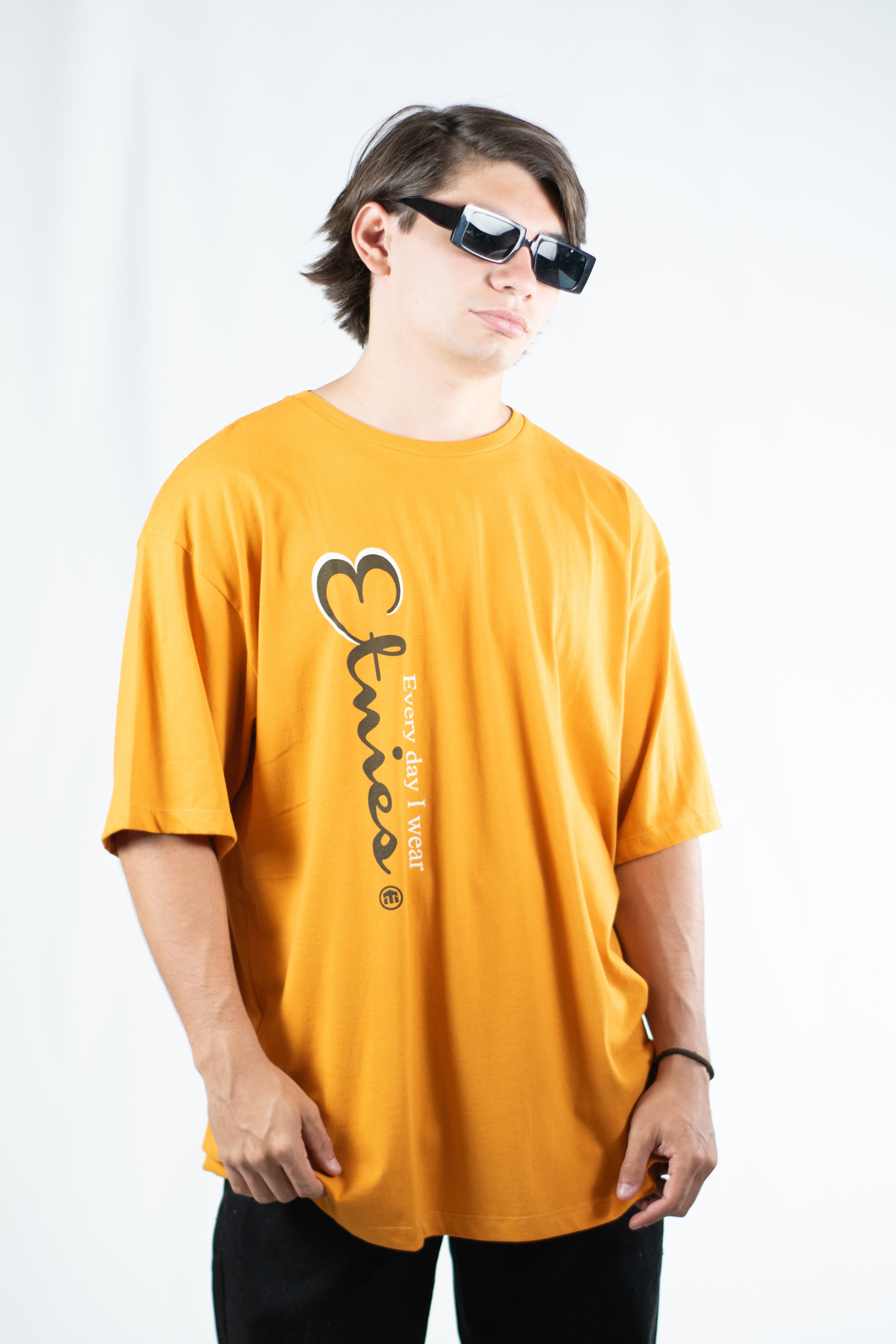 Etnies Men's Everyday I Wear T-Shirt - Oversized Desert Orange Tee for Casual Streetwear & Skate Style