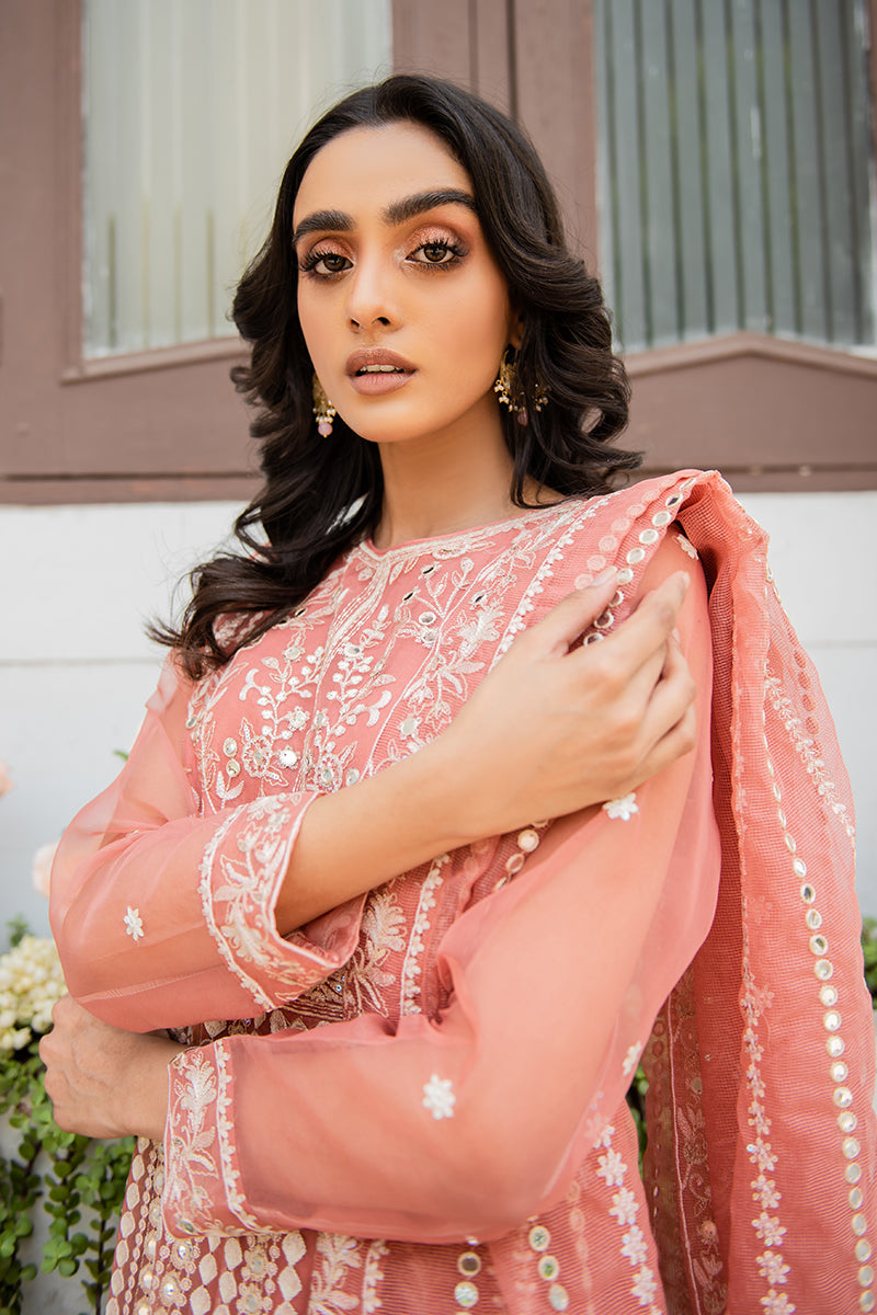 Mahjabeen SS22 Women's Fashion Collection - Trendy Outfits for Casual, Party & Office Wear