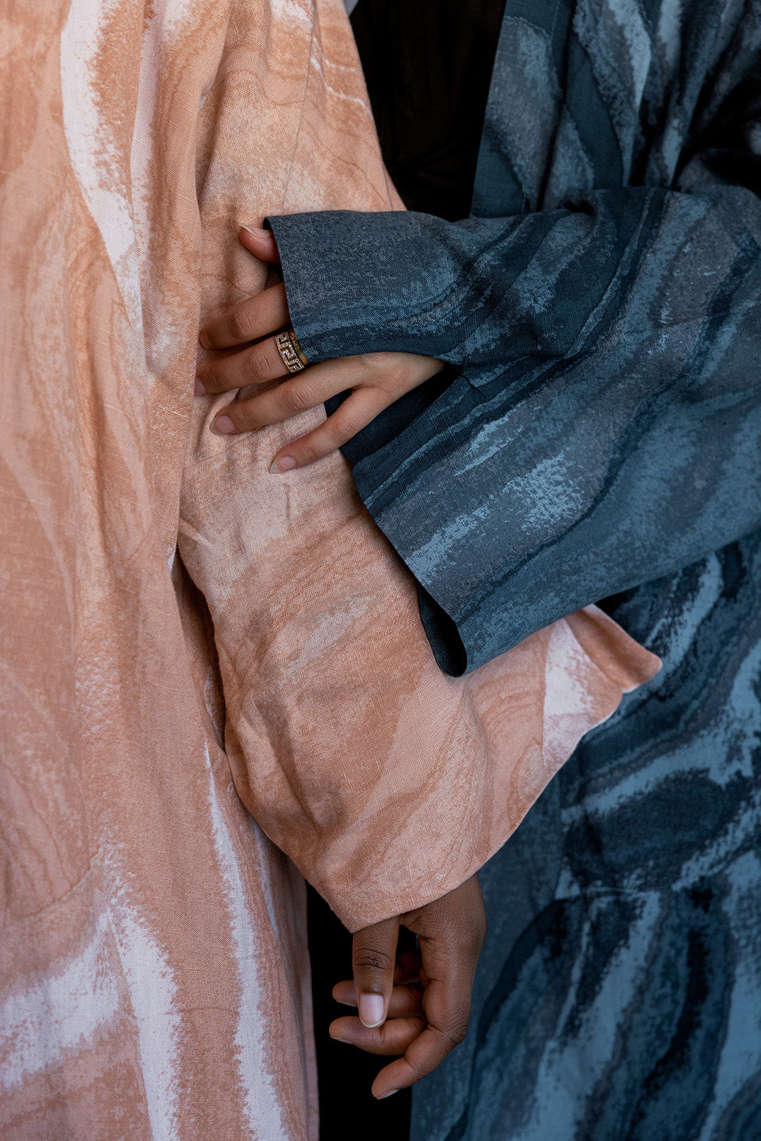 Elegant Terracotta Sediment Abaya - Modest Islamic Dress for Women - Perfect for Prayer, Eid, and Special Occasions