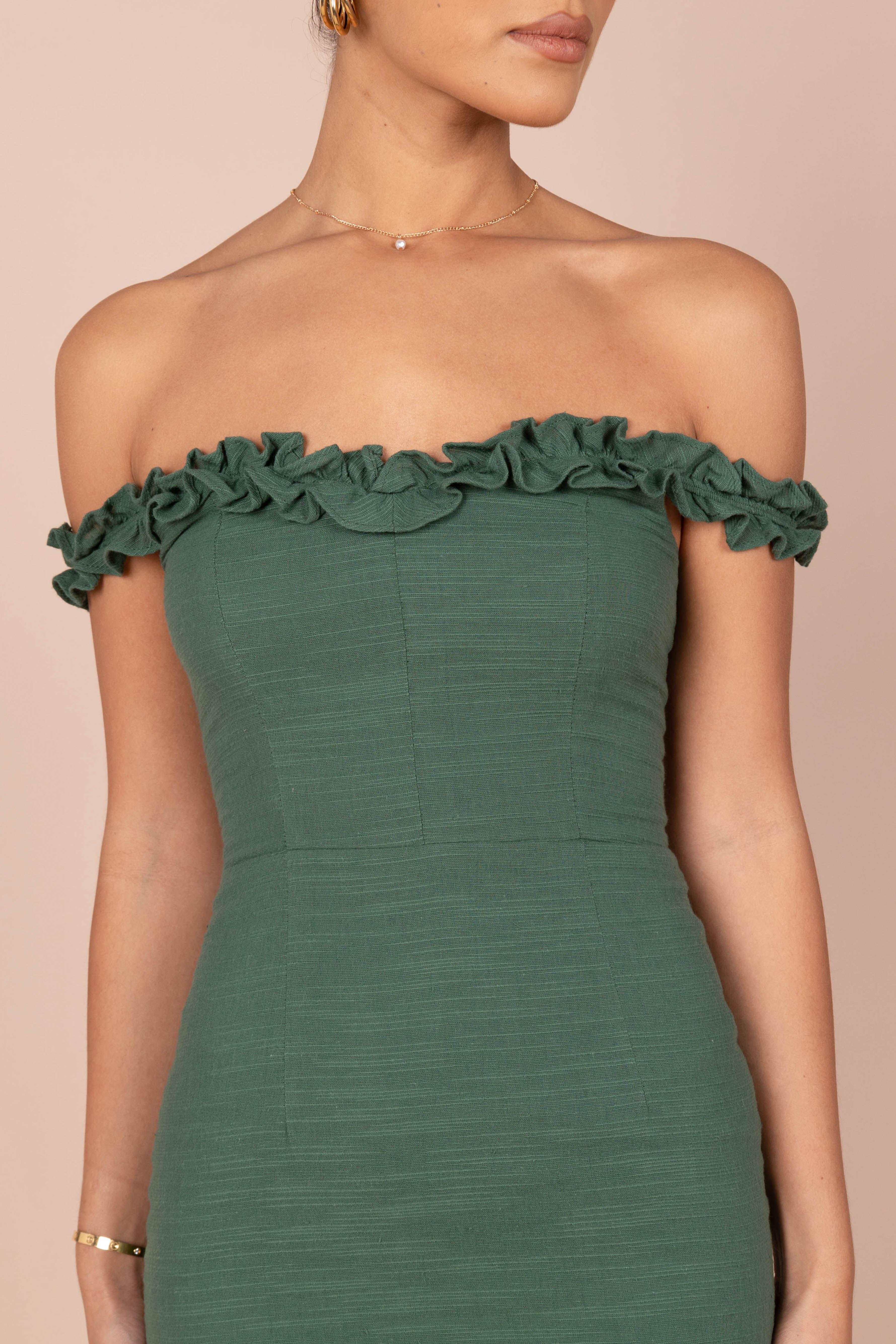 Florez Green Dress for Women - Elegant & Comfortable Summer Dress for Casual Outings, Beach Vacations & Date Nights