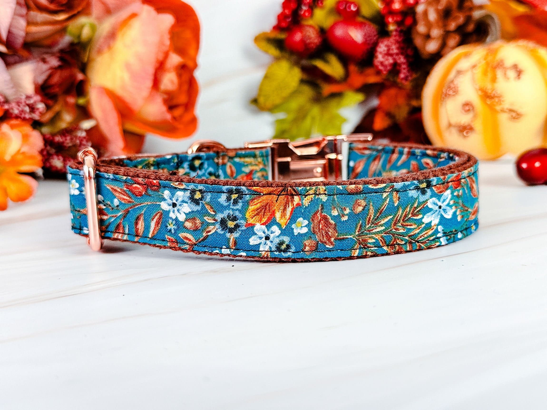 Personalized Engraved Dog Collar with Autumn Floral Leaves Design - Adjustable Pet Collar for Small Medium Large Dogs - Perfect for Walks, Training & Special Occasions