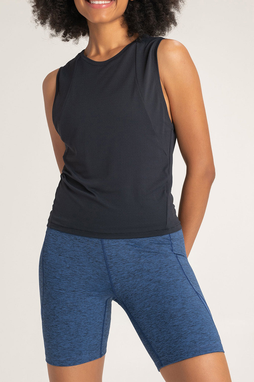 Women's Move Cropped Tank Top - Breathable Workout Shirt for Yoga, Running & Gym - Comfortable Athletic Wear for Fitness & Active Lifestyle
