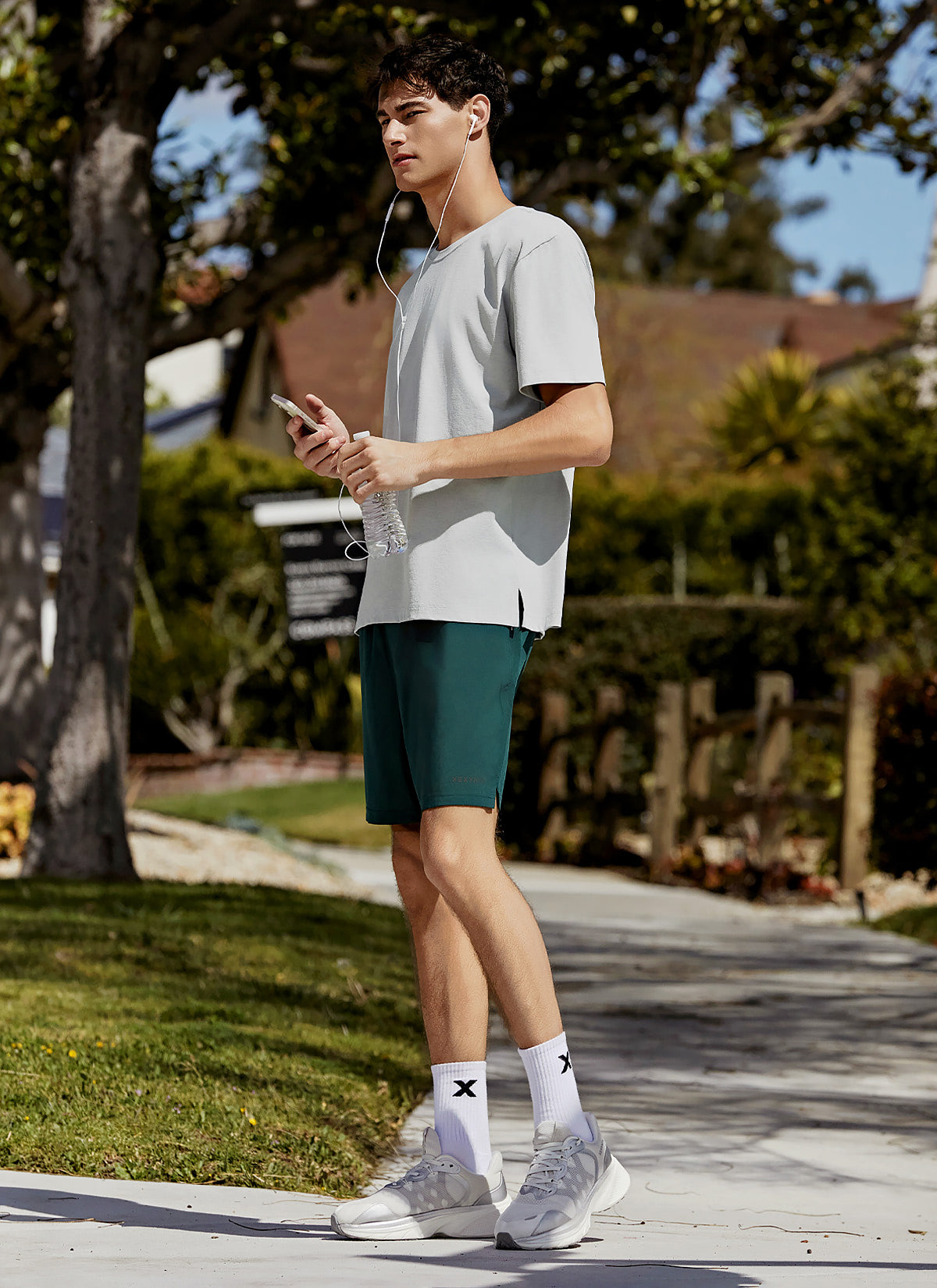 Comfortable Ice 6 Inch Shorts for Men - Breathable Quick-Dry Workout Running Gym Athletic Shorts - Perfect for Summer Sports & Outdoor Activities