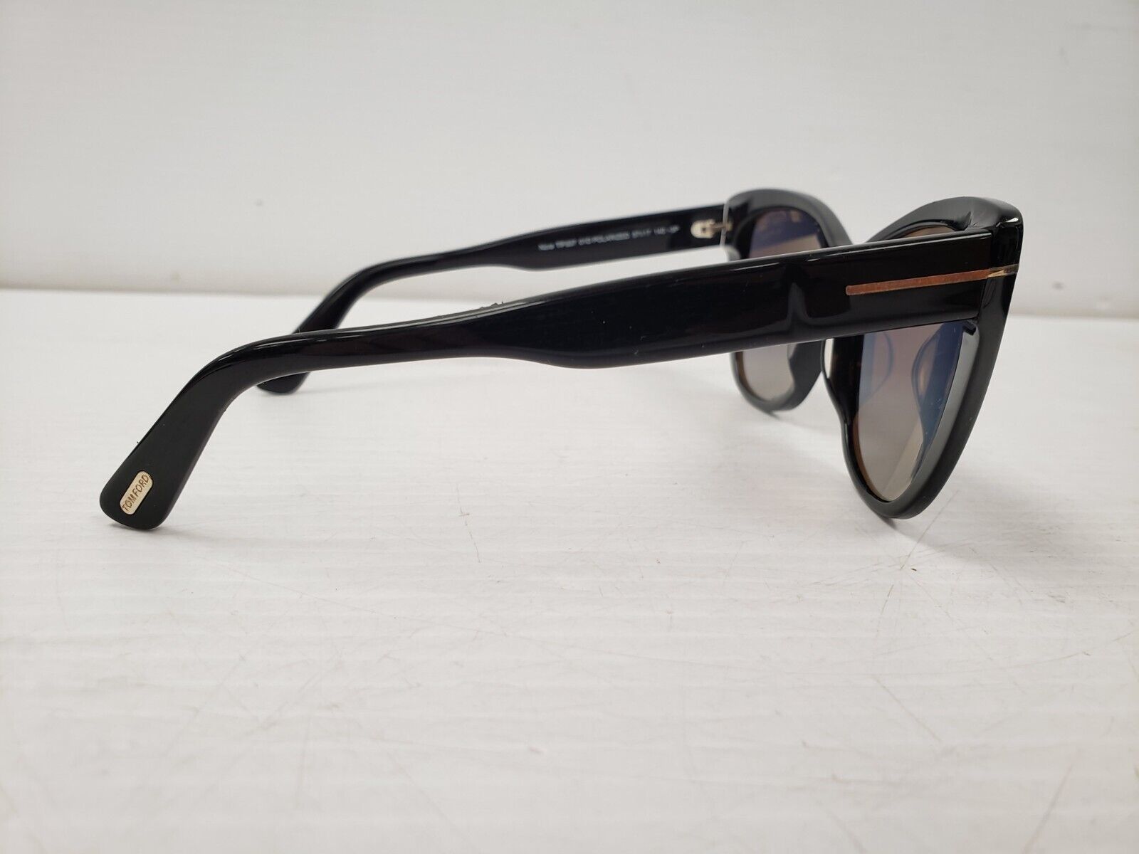 Tom Ford Nora Sunglasses for Women - Luxury Designer UV Protection Sunglasses - Perfect for Beach, Driving & Outdoor Activities