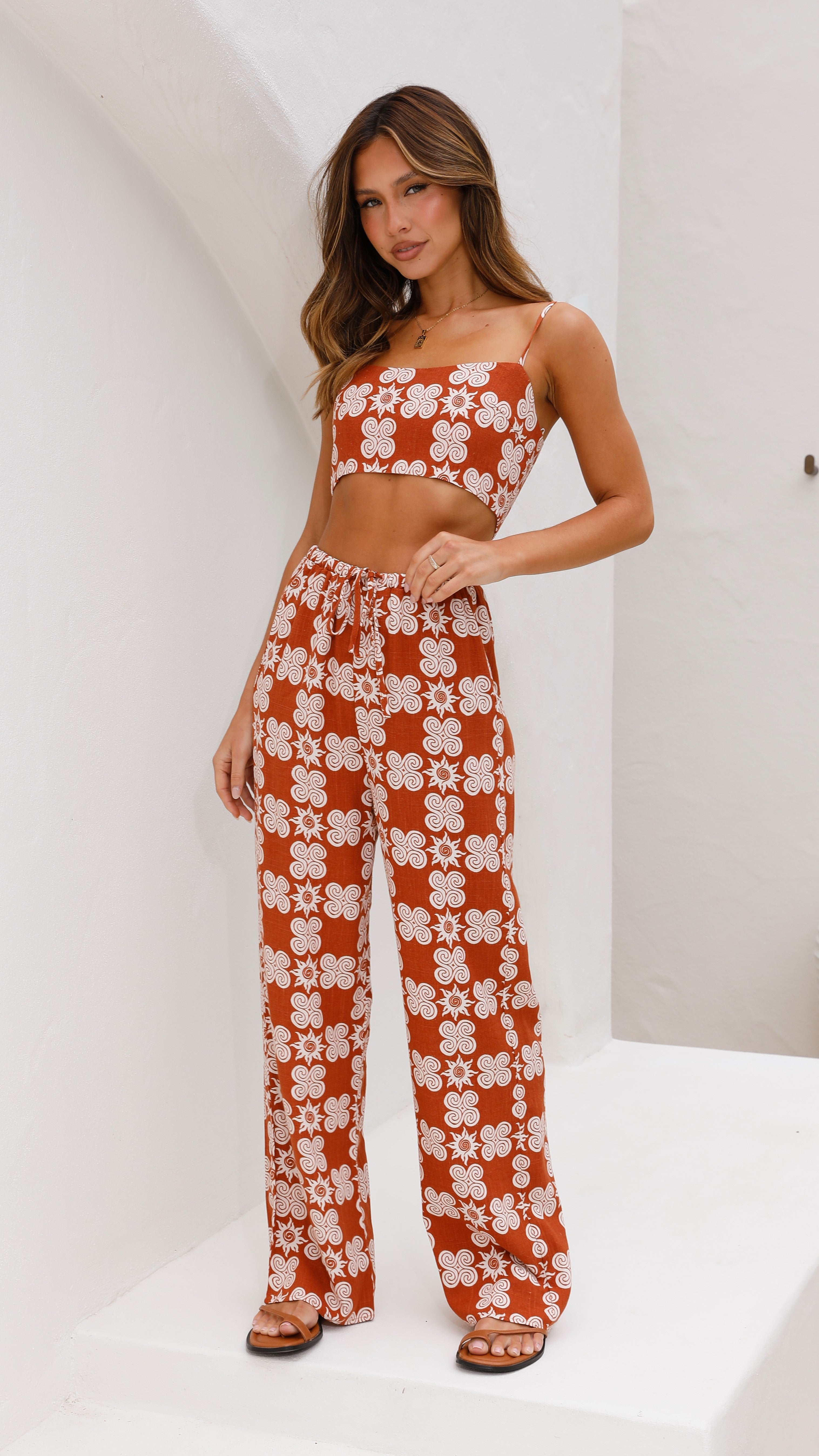 Beila Women's Crop Top - Soleil Print Summer Fashion T-Shirt for Casual Wear, Beach Outfits & Street Style