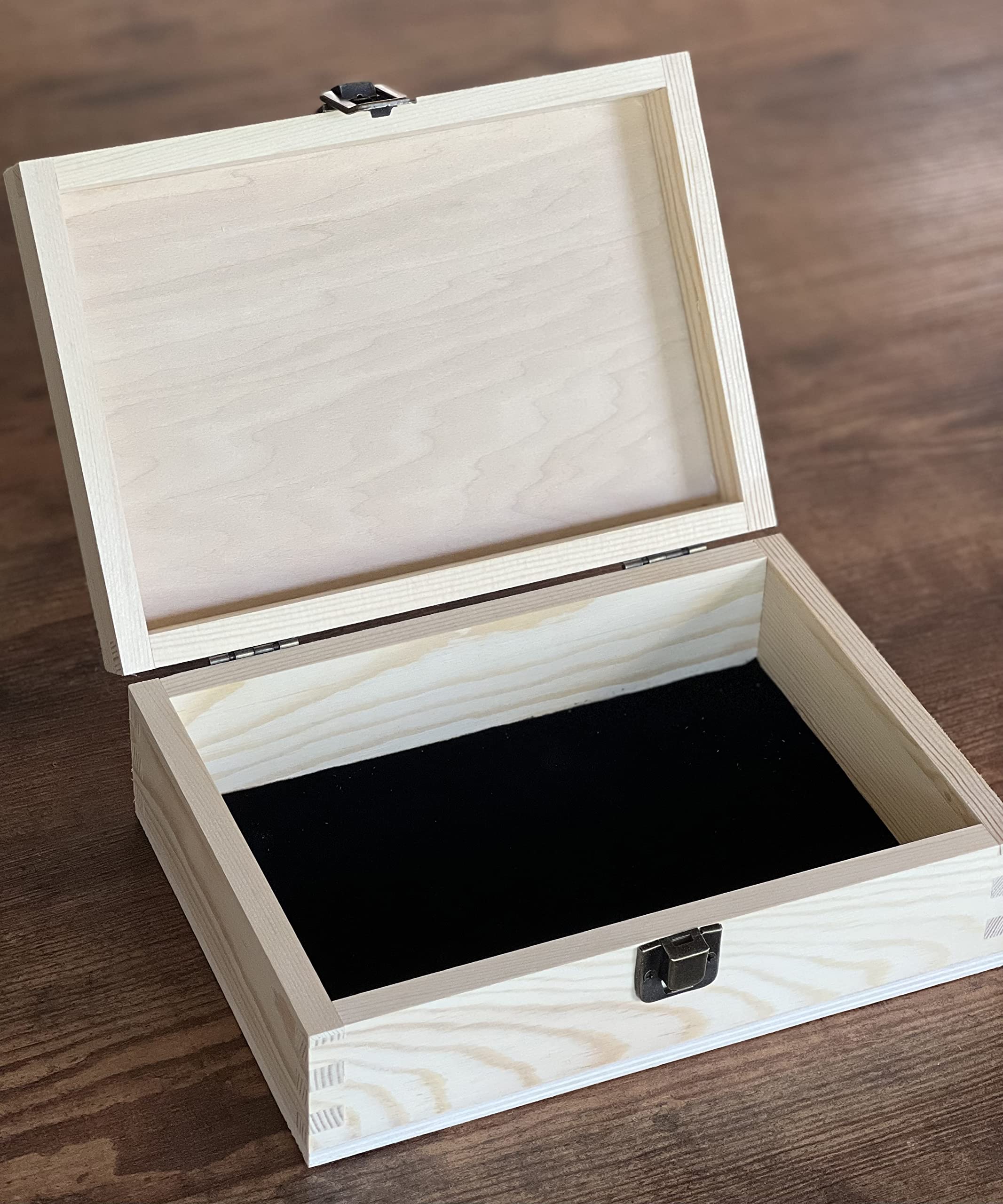 Personalized Baby Keepsake Box - Initial I Wooden Memory Box for Kids | First Christmas & Birthday Gift
