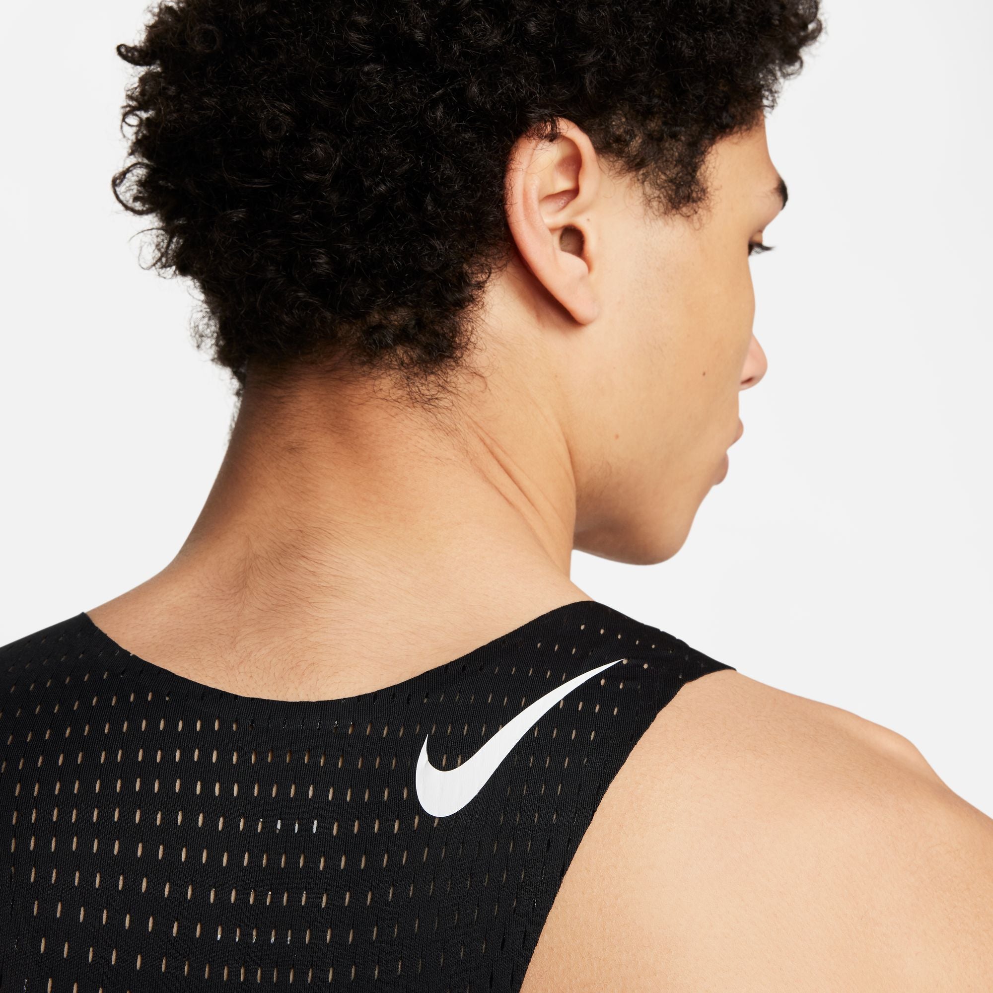 Men's AeroSwift Dri-FIT ADV Running Singlet - Lightweight Moisture-Wicking Performance Top for Marathon & Training (Black/Summit White) - Ideal for Hot Weather Running, Gym Workouts & Outdoor Sports