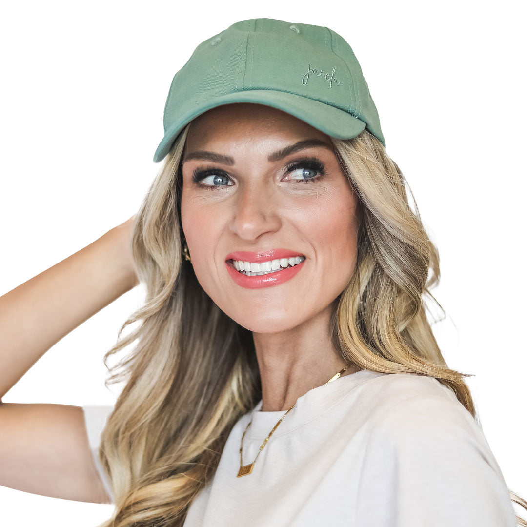 Stylish Snapback Hat for Men & Women - Adjustable Flat Bill Baseball Cap - Perfect for Sports, Casual Wear & Outdoor Activities