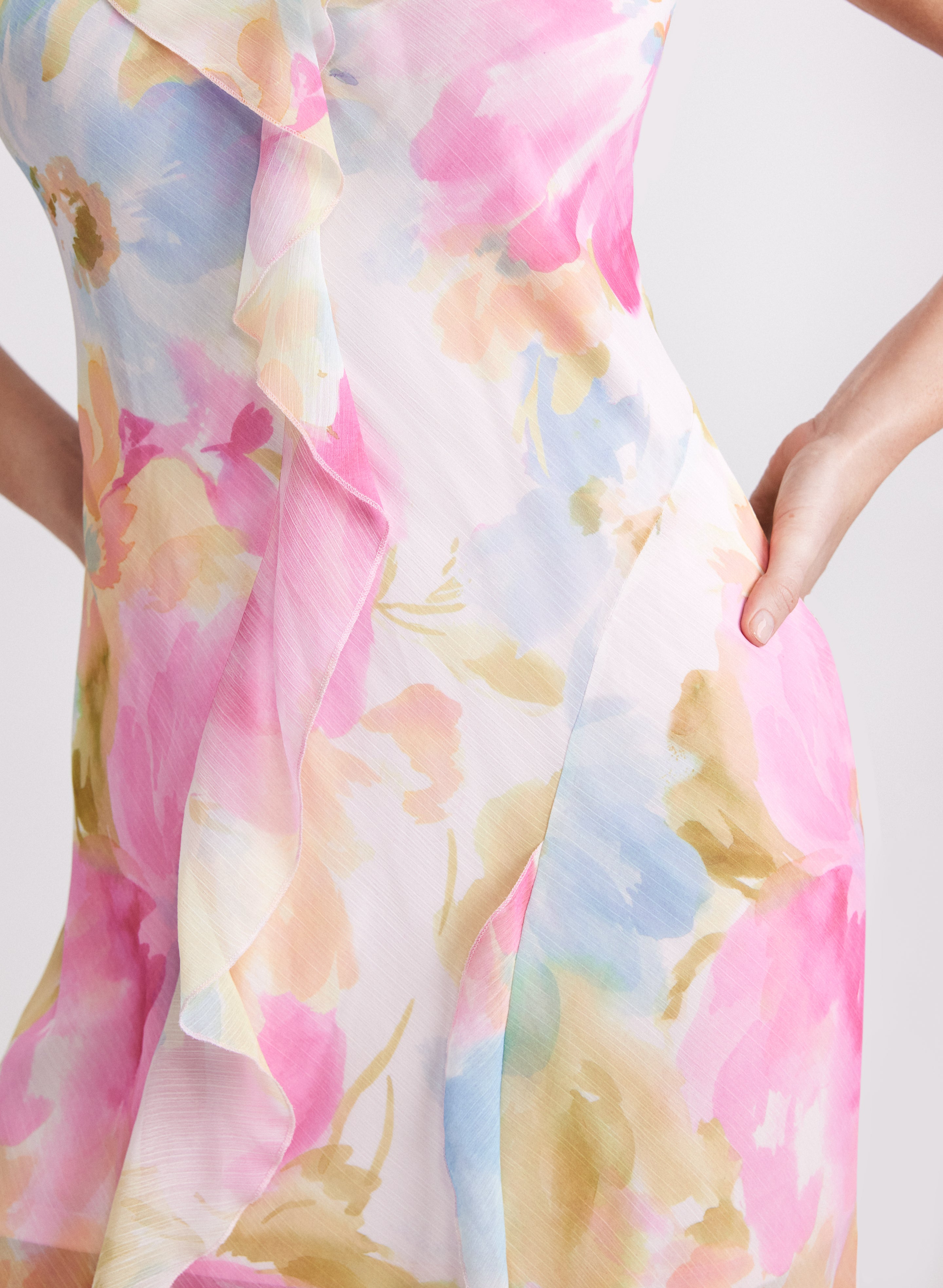 Elegant Floral Ruffle Dress for Women - Summer Boho Maxi Dress with Flowy Skirt | Perfect for Beach Vacations, Weddings & Date Nights