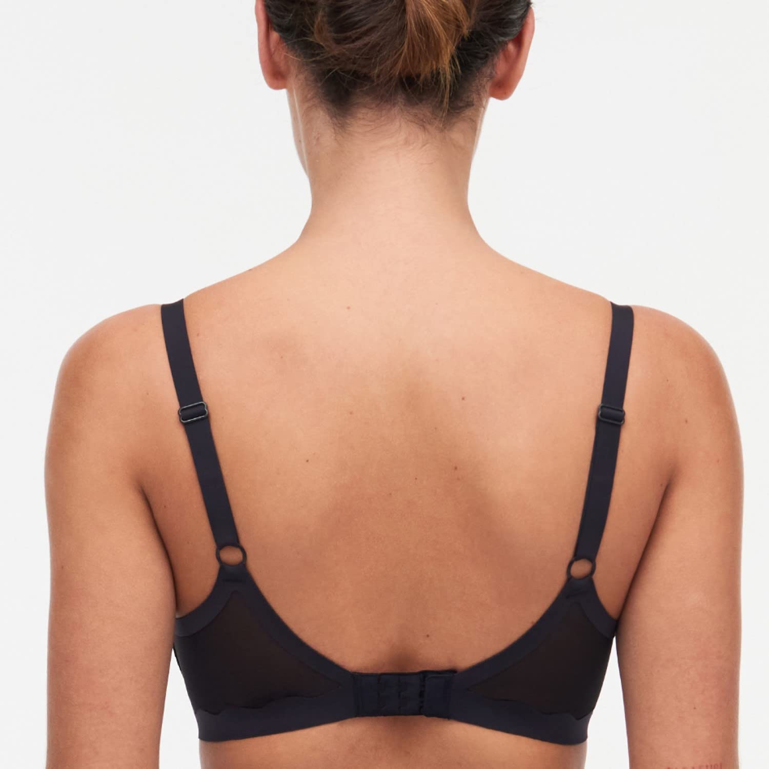 Chantelle Women's Pure Light Underwire Bra - Comfortable T-Shirt Bra for Everyday Wear, Work & Leisure