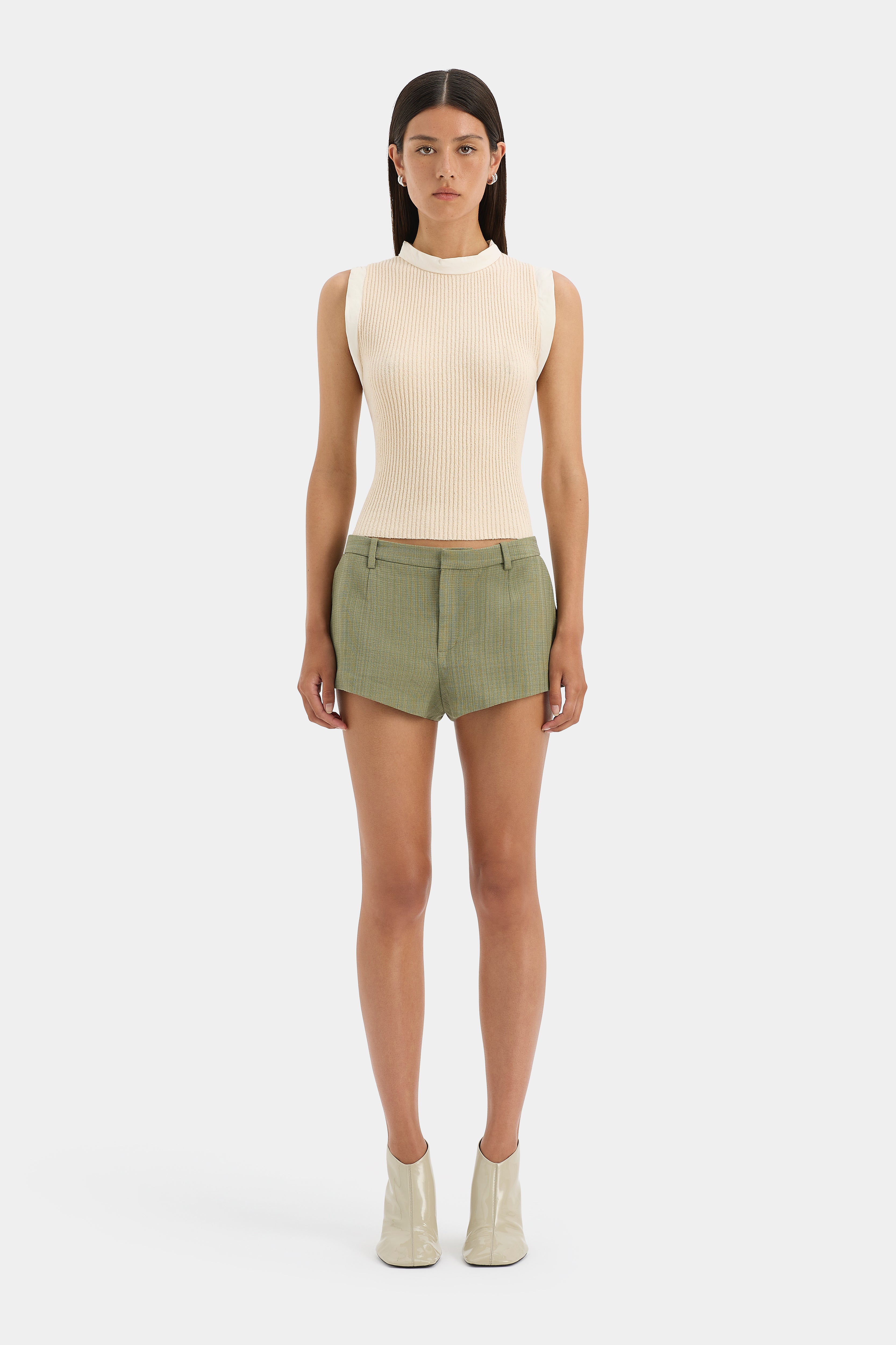 Women's Petal Knit Top in Peach - Soft & Comfortable Casual Blouse for Everyday Wear