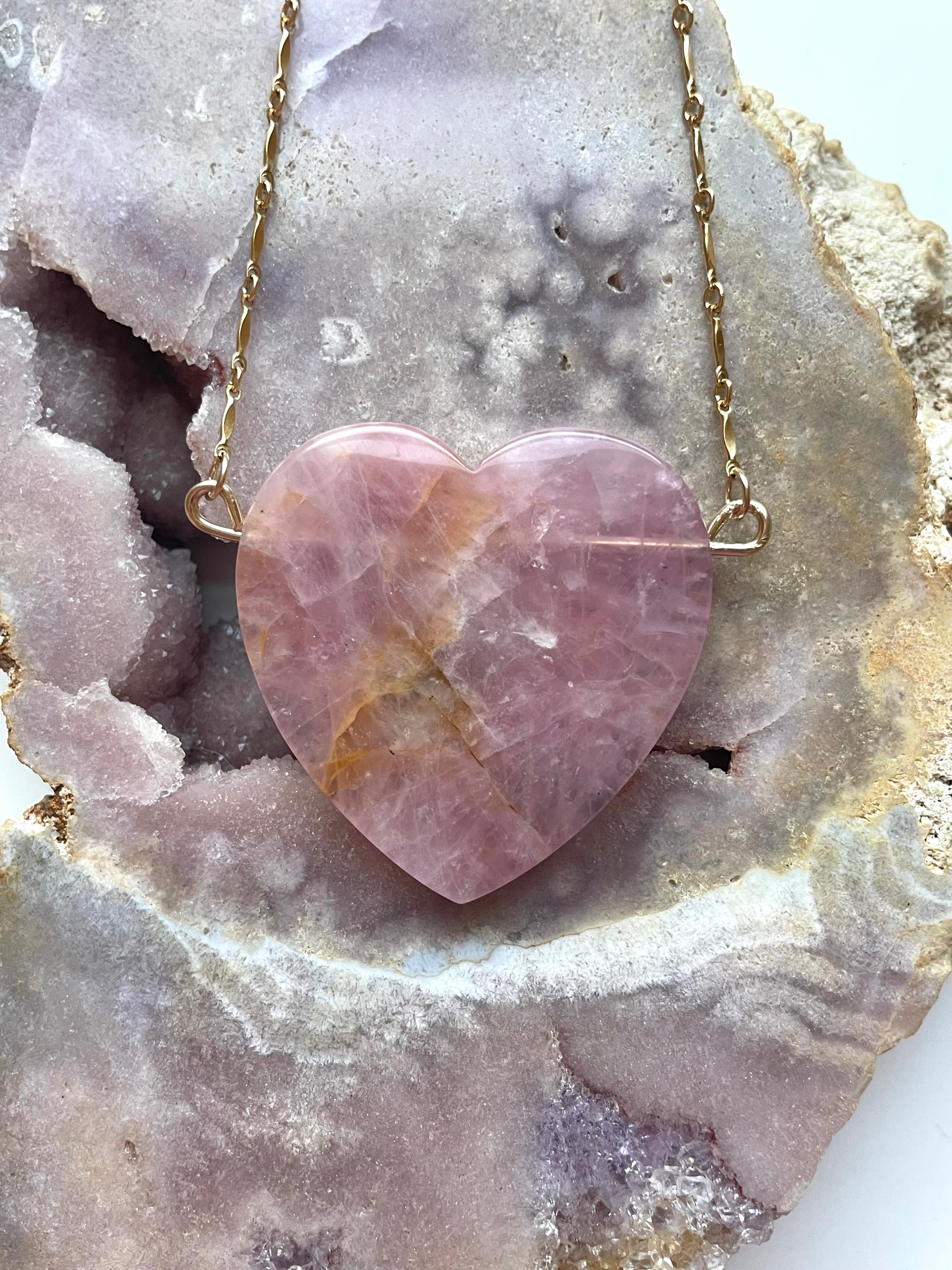 Large Rose Quartz Heart Necklace in 14K Gold Fill - Elegant Healing Crystal Jewelry for Women, Perfect for Valentine's Day Gifts, Meditation & Energy Healing