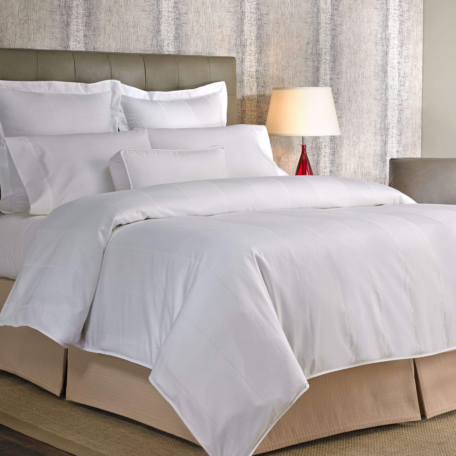 Marriott Bird's Eye Stripe Duvet Cover Set - Ultra Soft Breathable Cotton Blend Reversible King Size Bedding - Luxury Hotel Style Bedroom Decor for Master Bedroom & Guest Room